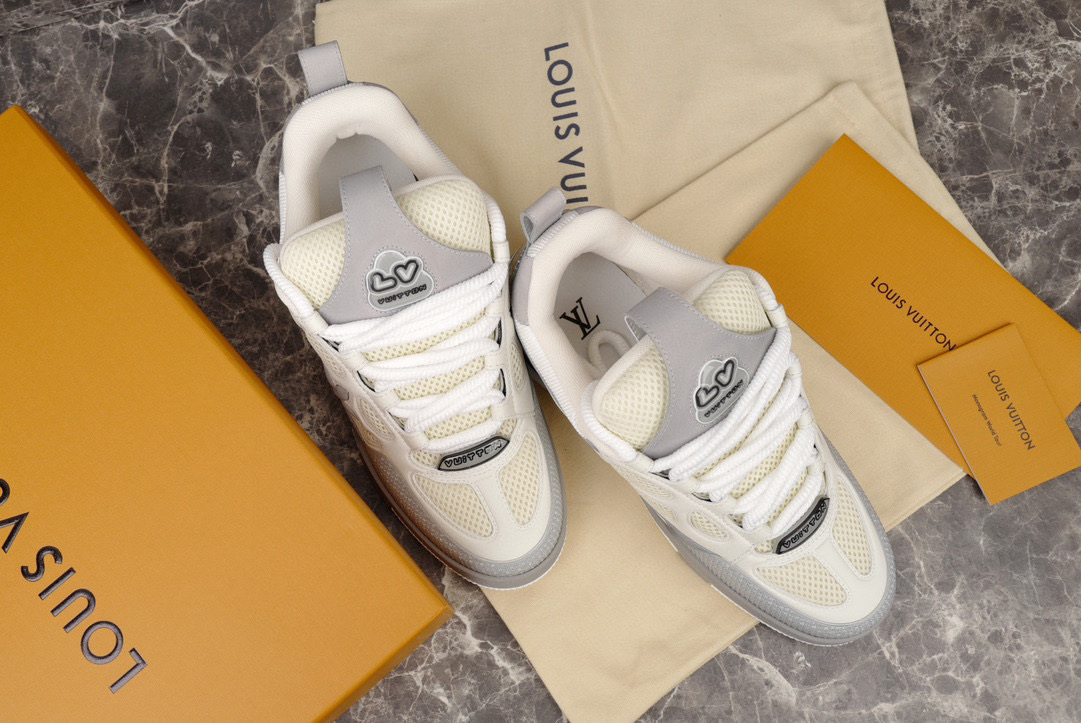 Louis Vuitton Sneaker – LSVT1360