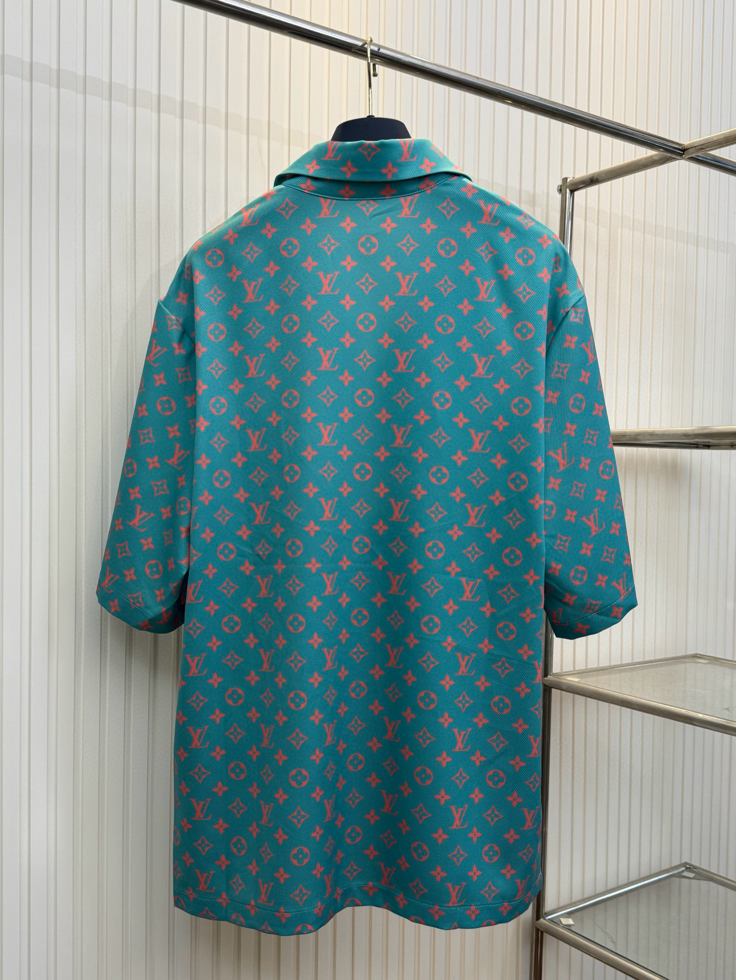 Louis Vuitton Shirt – TRJK1205