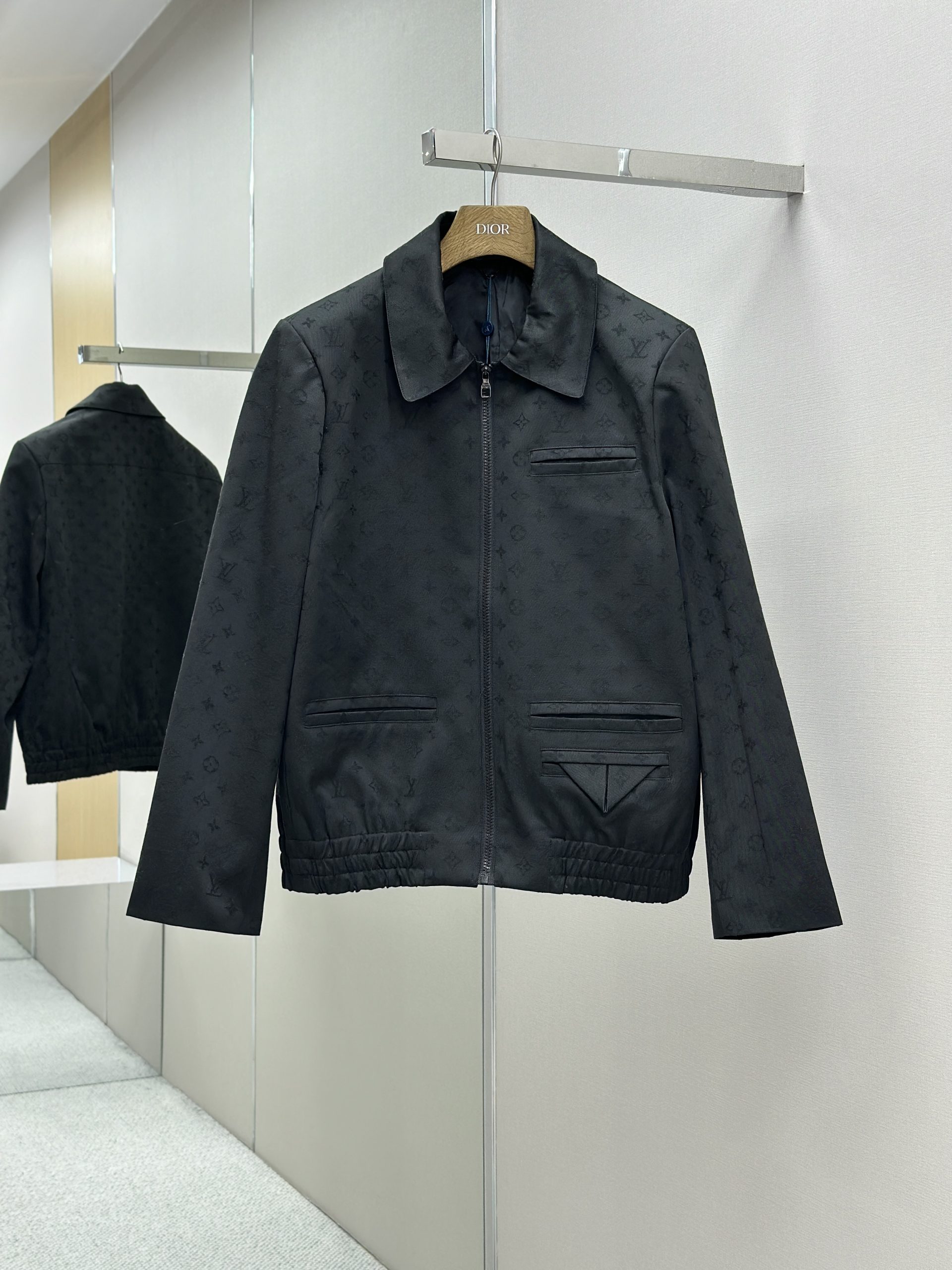 Louis Vuitton Jacket – CJKT1827