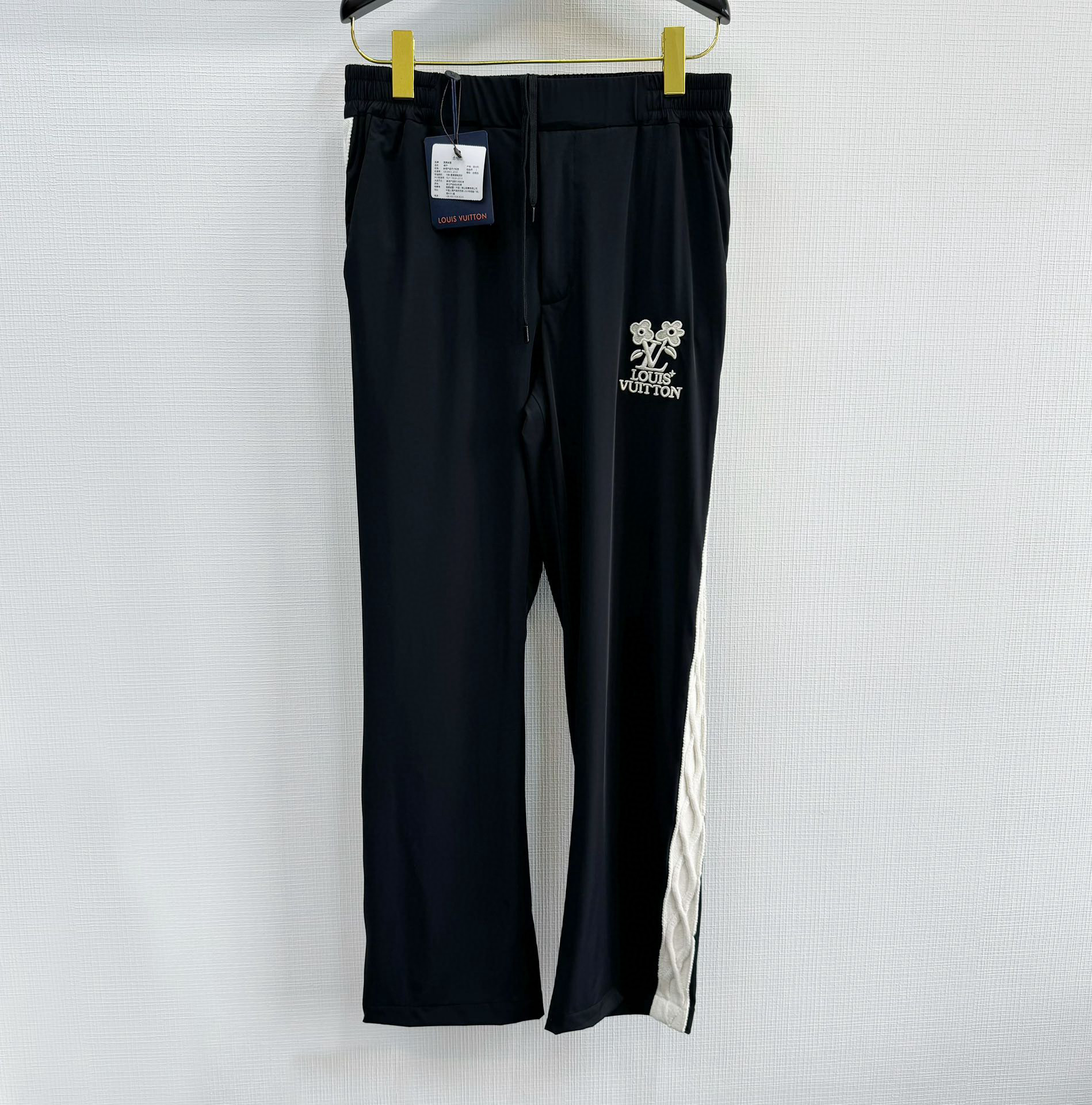 Louis Vuitton Pant – JEPA1230