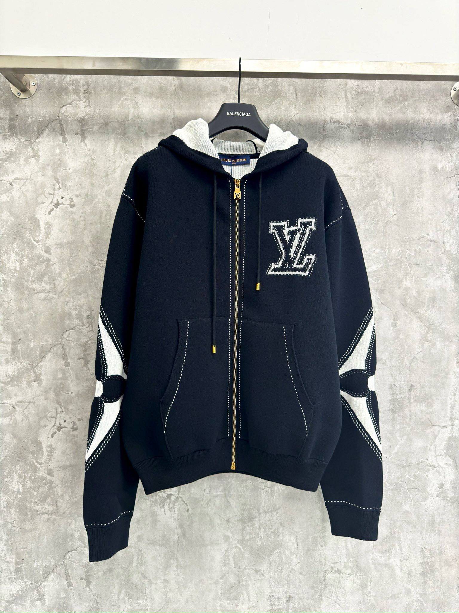Louis Vuitton Zip Hoodie – SWHO2345