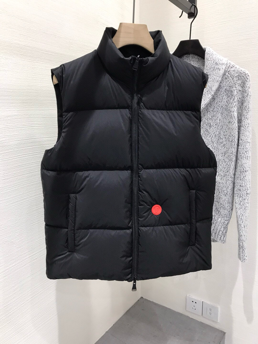 Louis Vuitton Vest – VEJK1117