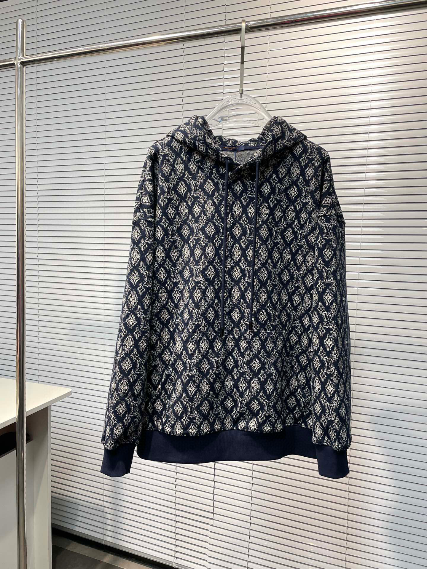 Louis Vuitton Hoodie – SWHO1898