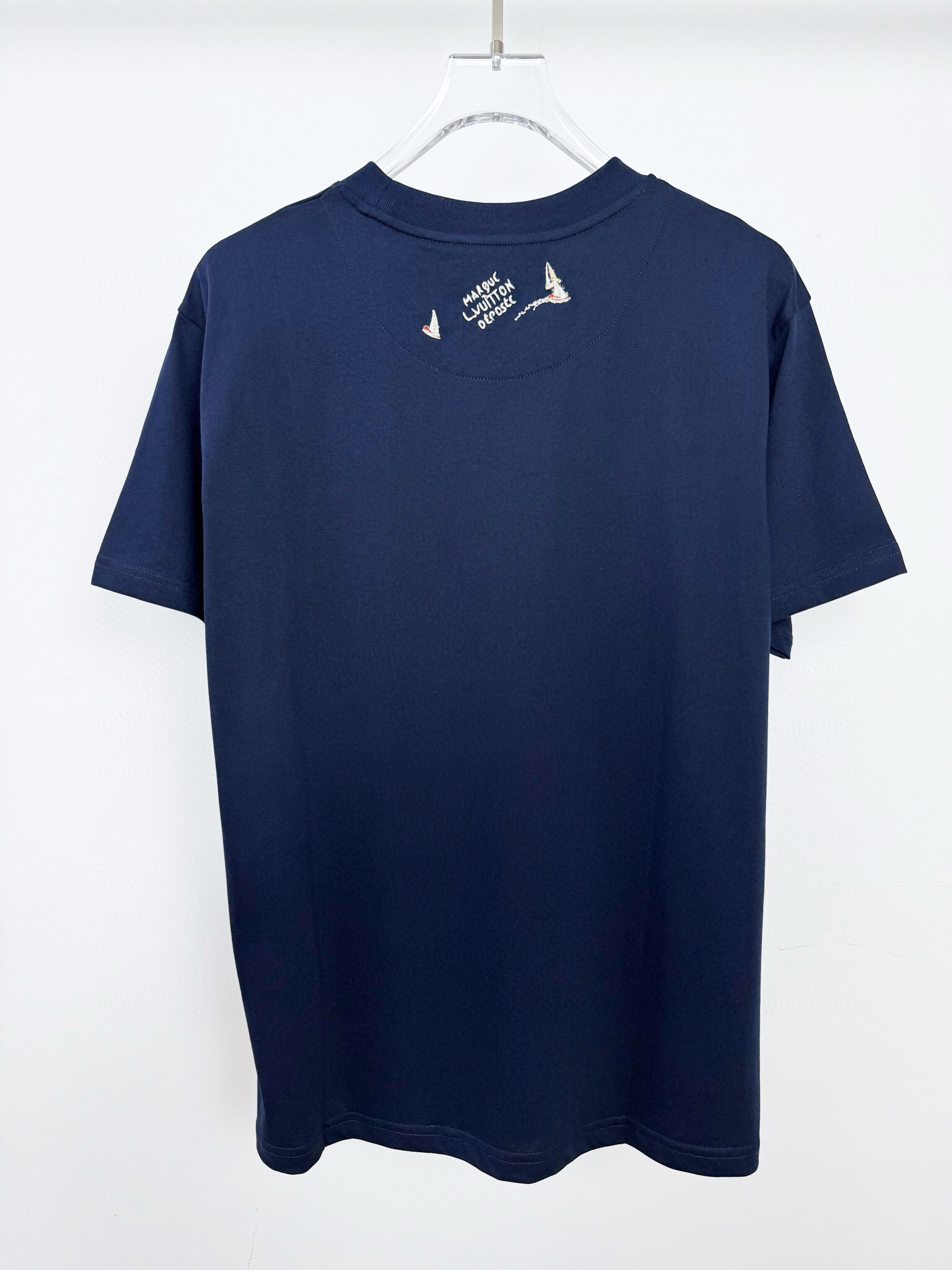 Louis Vuitton T-Shirt – TSHP3356