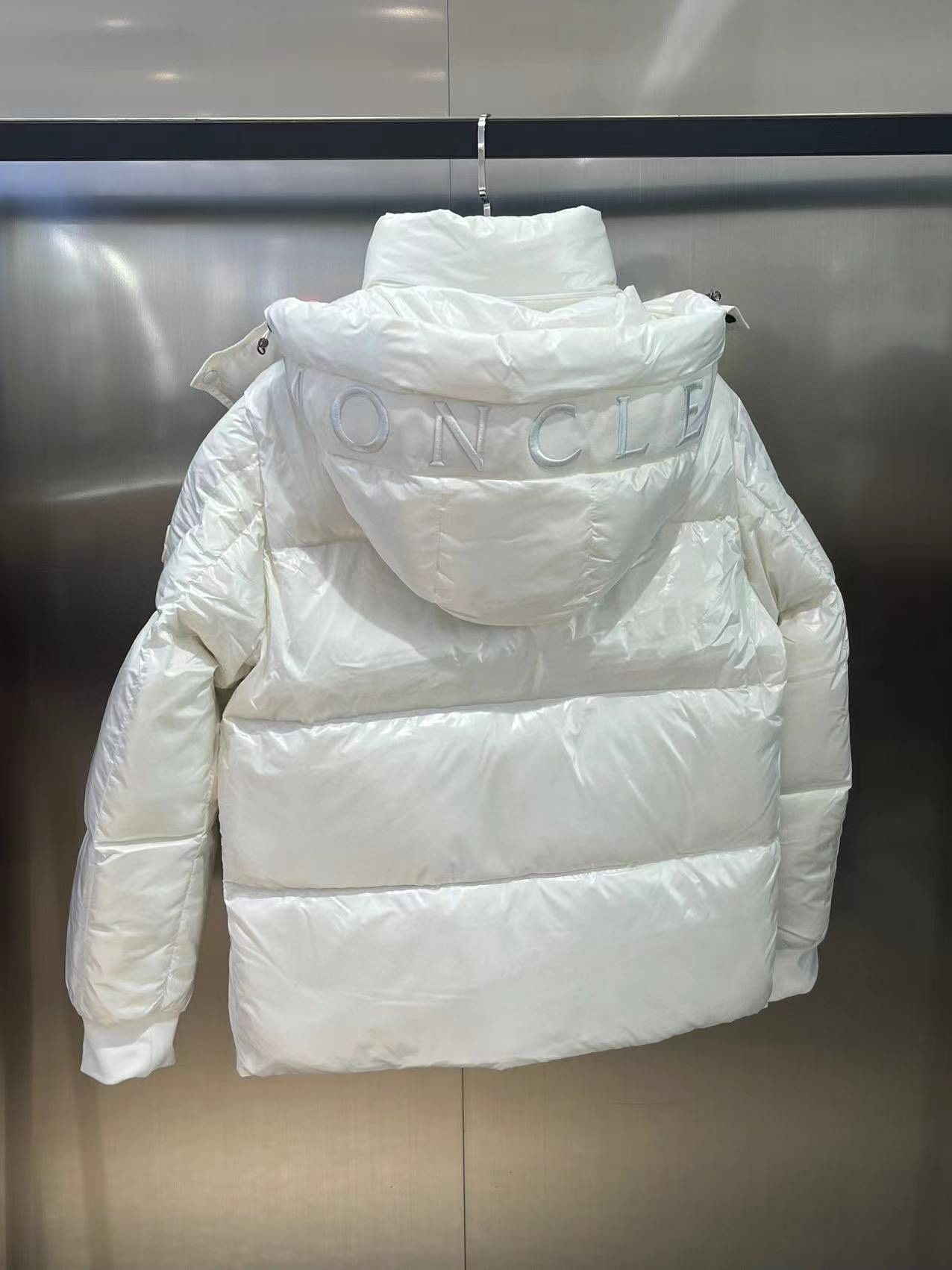Moncler Jacket – CJKT1465