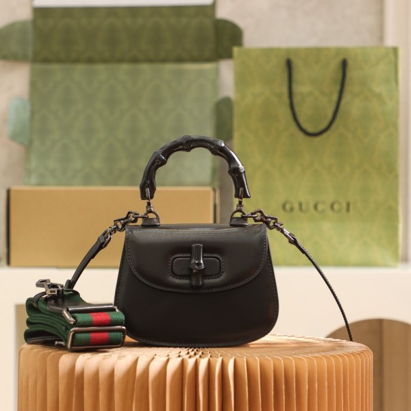 Gucci Shoulder Bag – GUSB1010