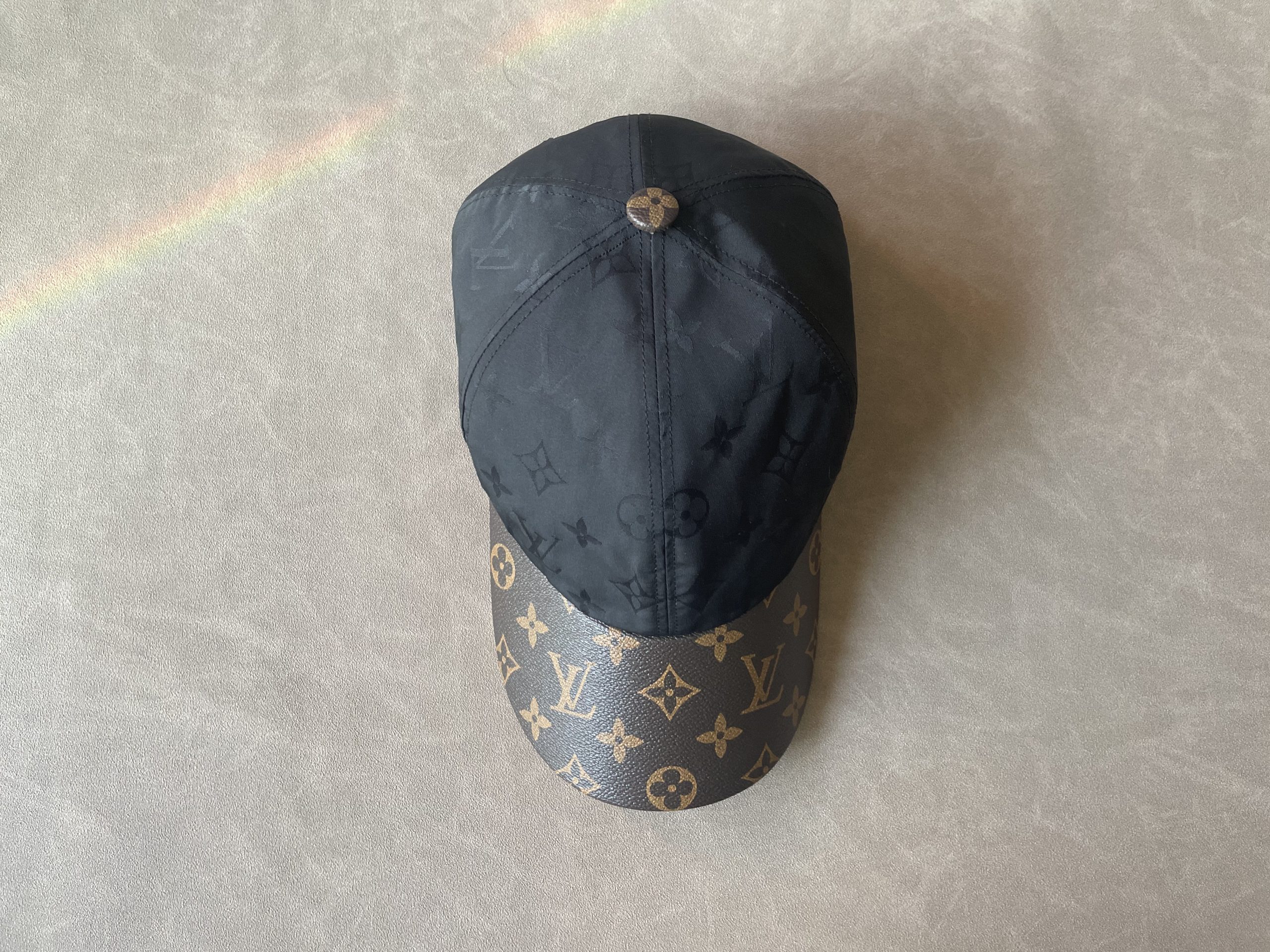Louis Vuitton Cap – SCHA1049