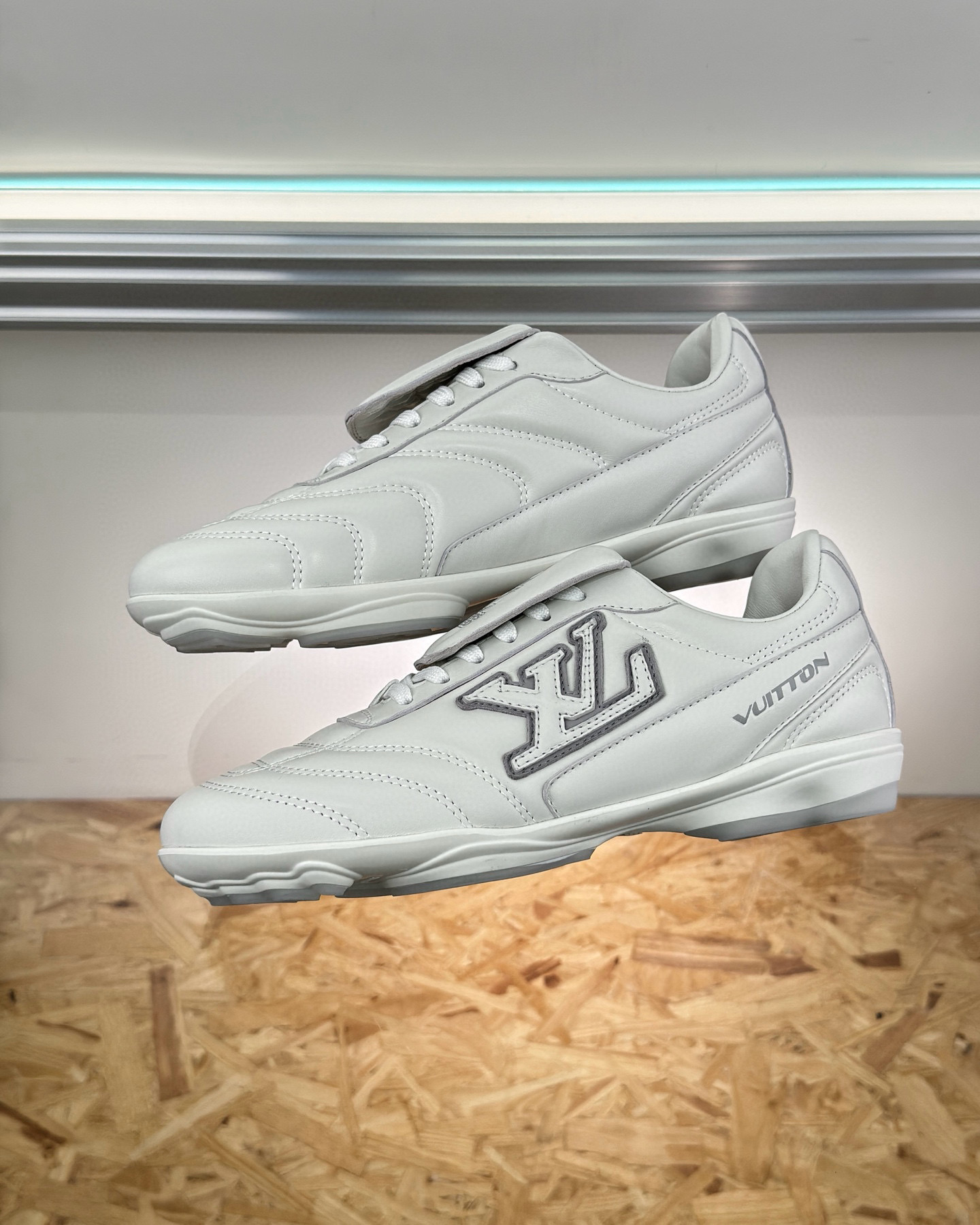 Louis Vuitton Soccer – LSVT1458