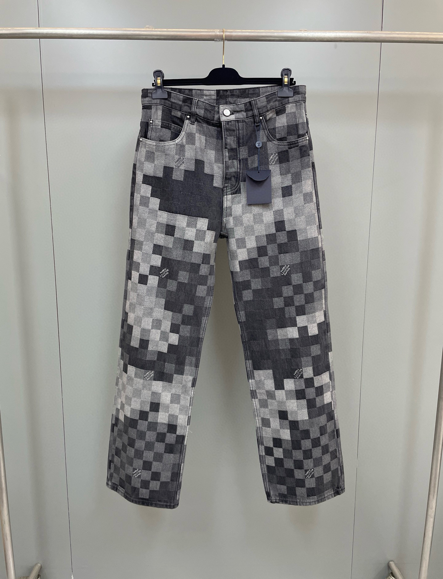 Louis Vuitton Jeans – JEPA1289
