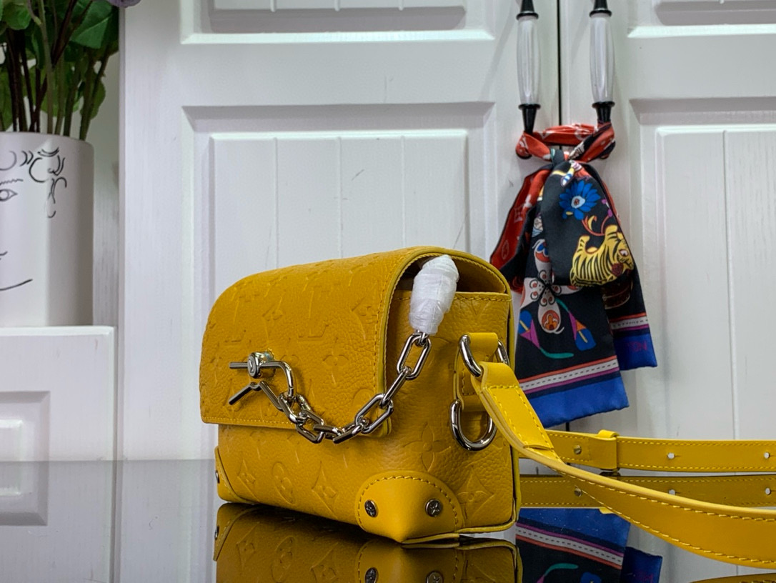 Louis Vuitton Bag – BBMC1068