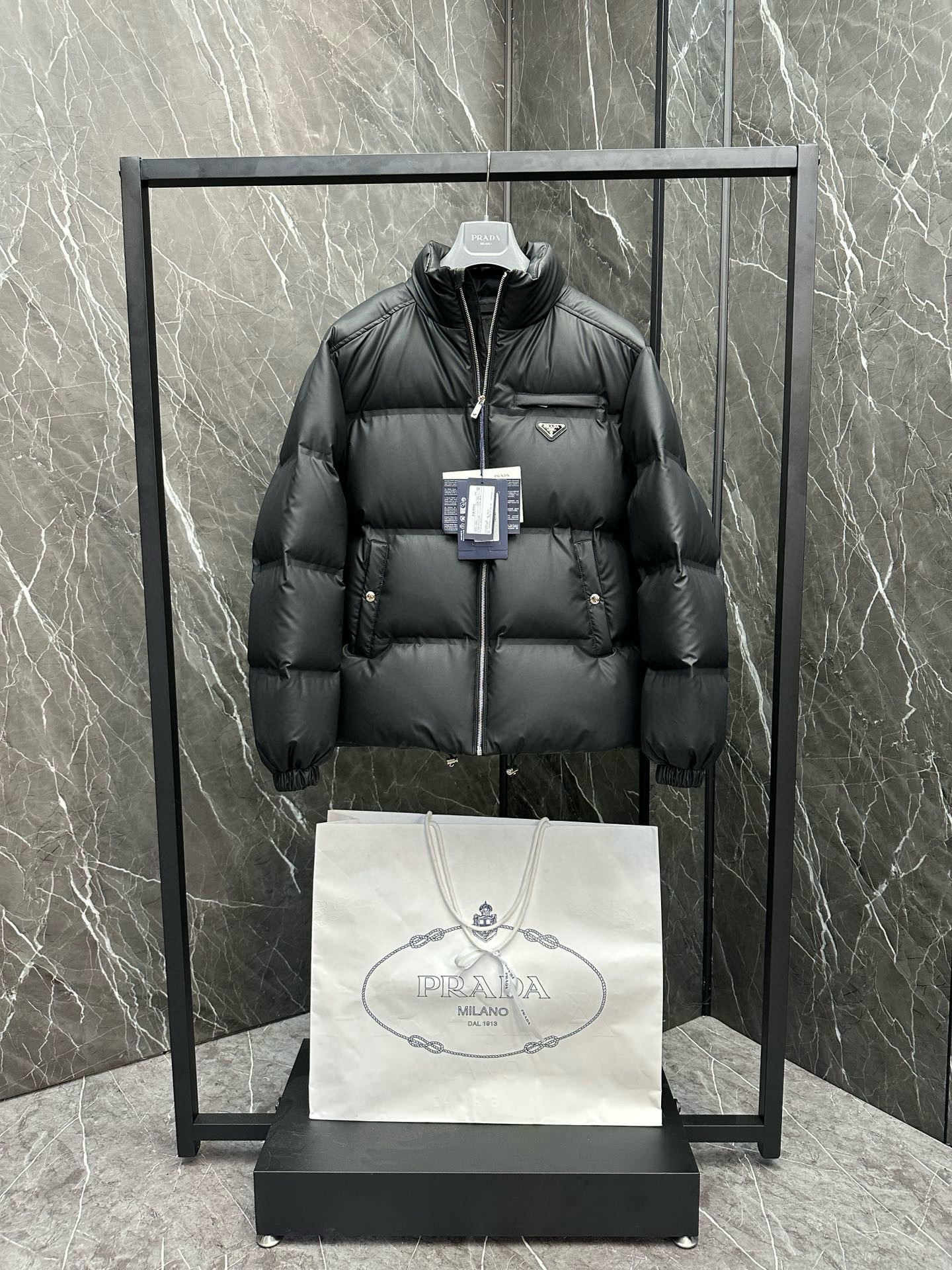 Prada Jacket – CJKT1643