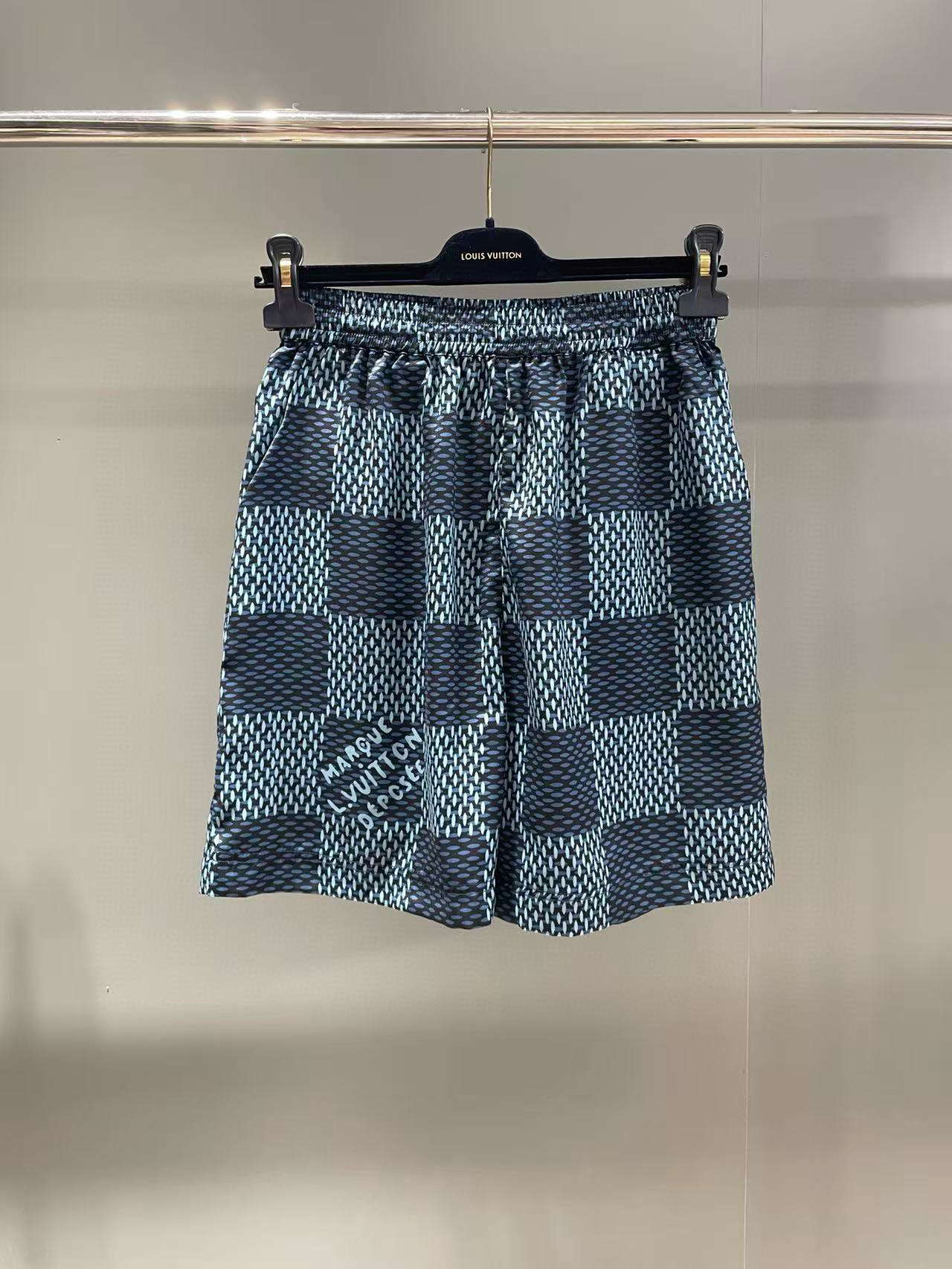 Louis Vuitton Short – TRJT1206