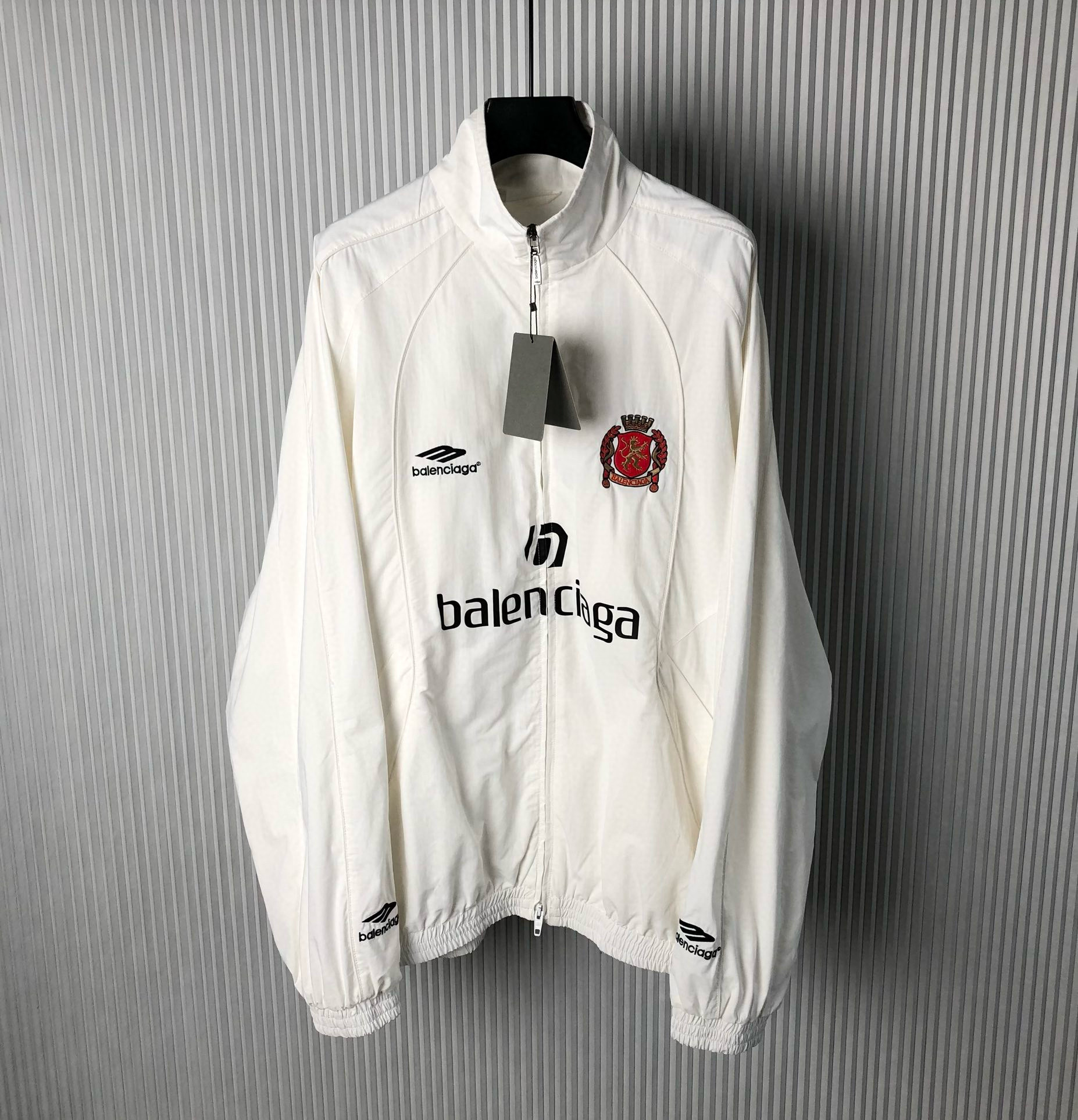 Balenciaga Jacket – CJKT1593