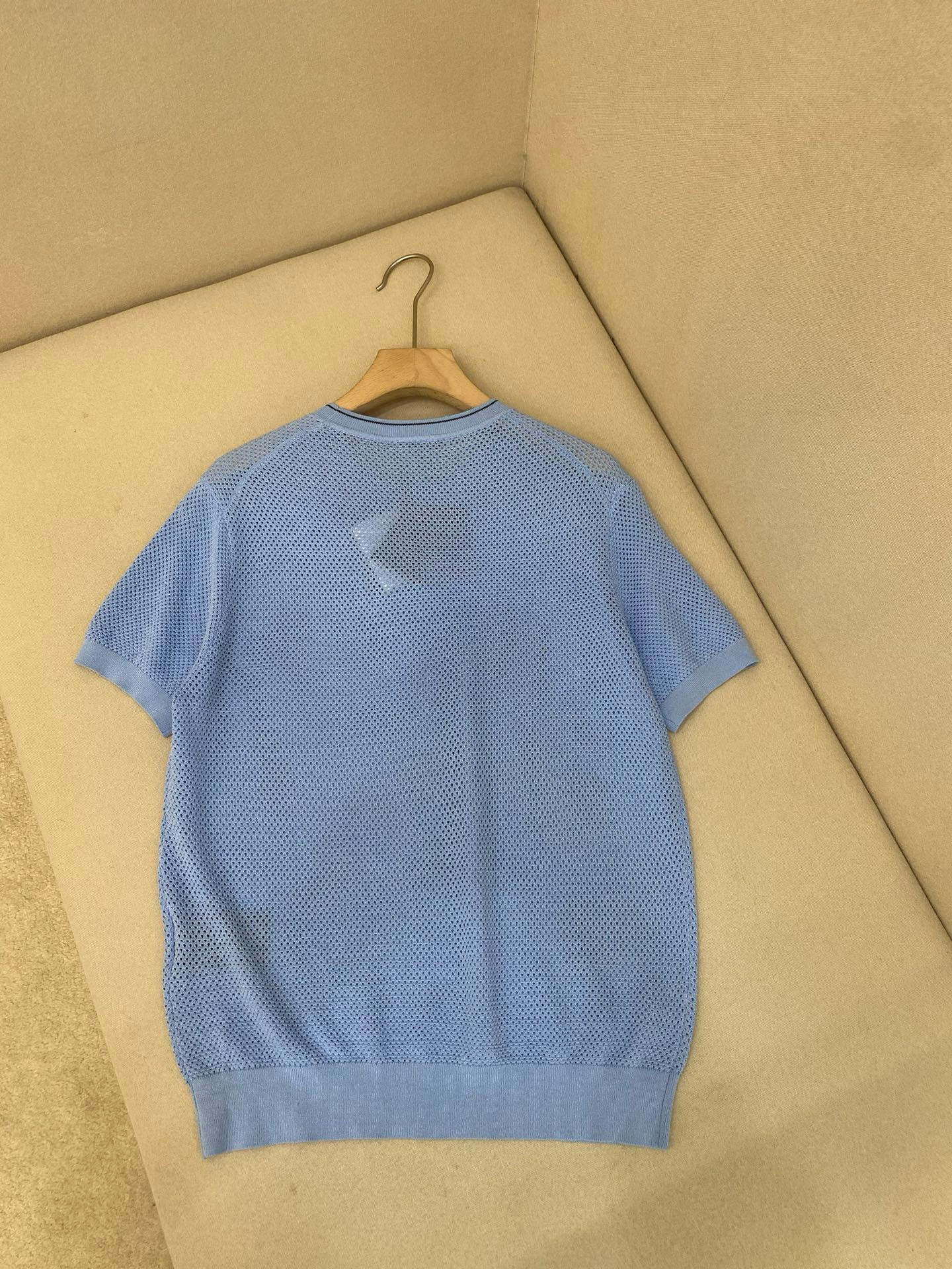 Prada T-Shirt – TSHP3318