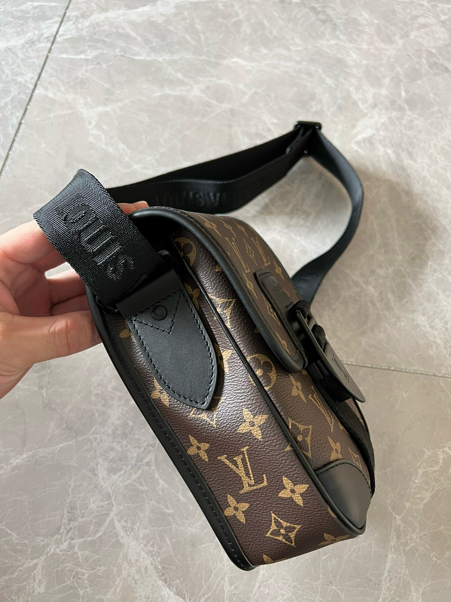 Louis Vuitton Bag – BBMC1078