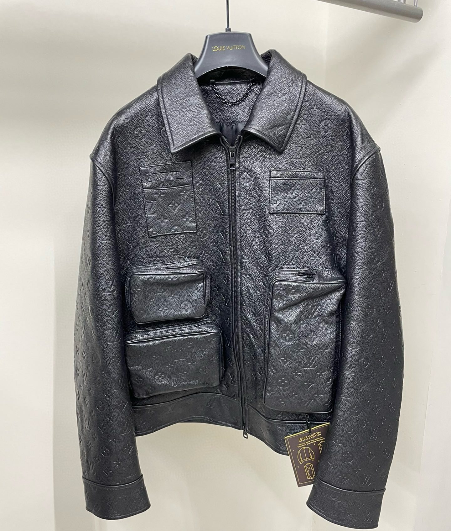 Louis Vuitton Jacket – CJKT1602
