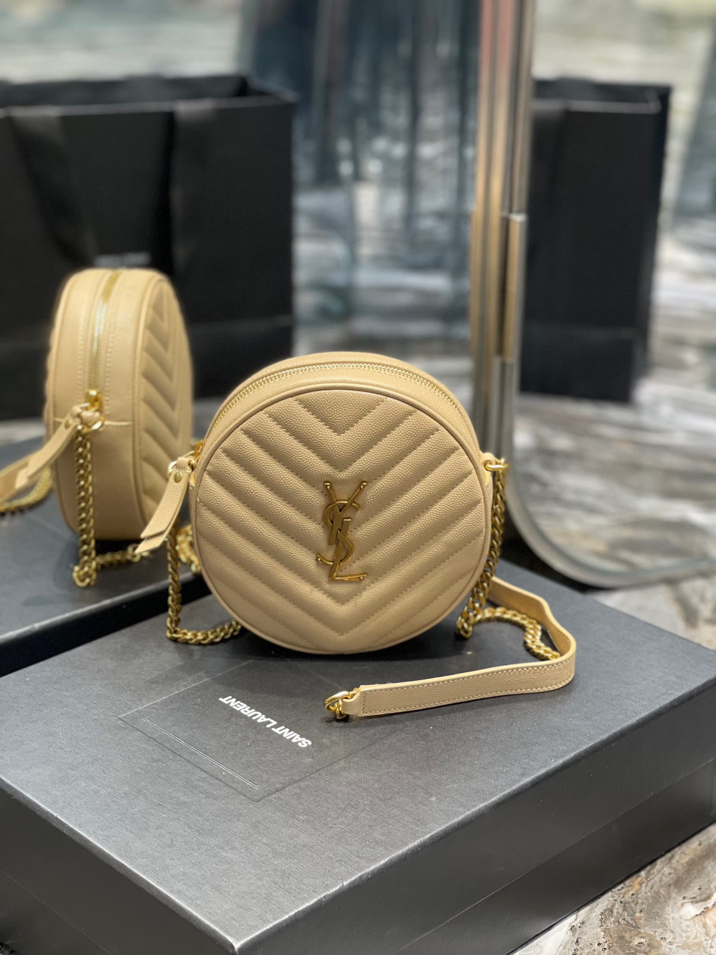 Yves Saint Lauren Bag – YSLB1063