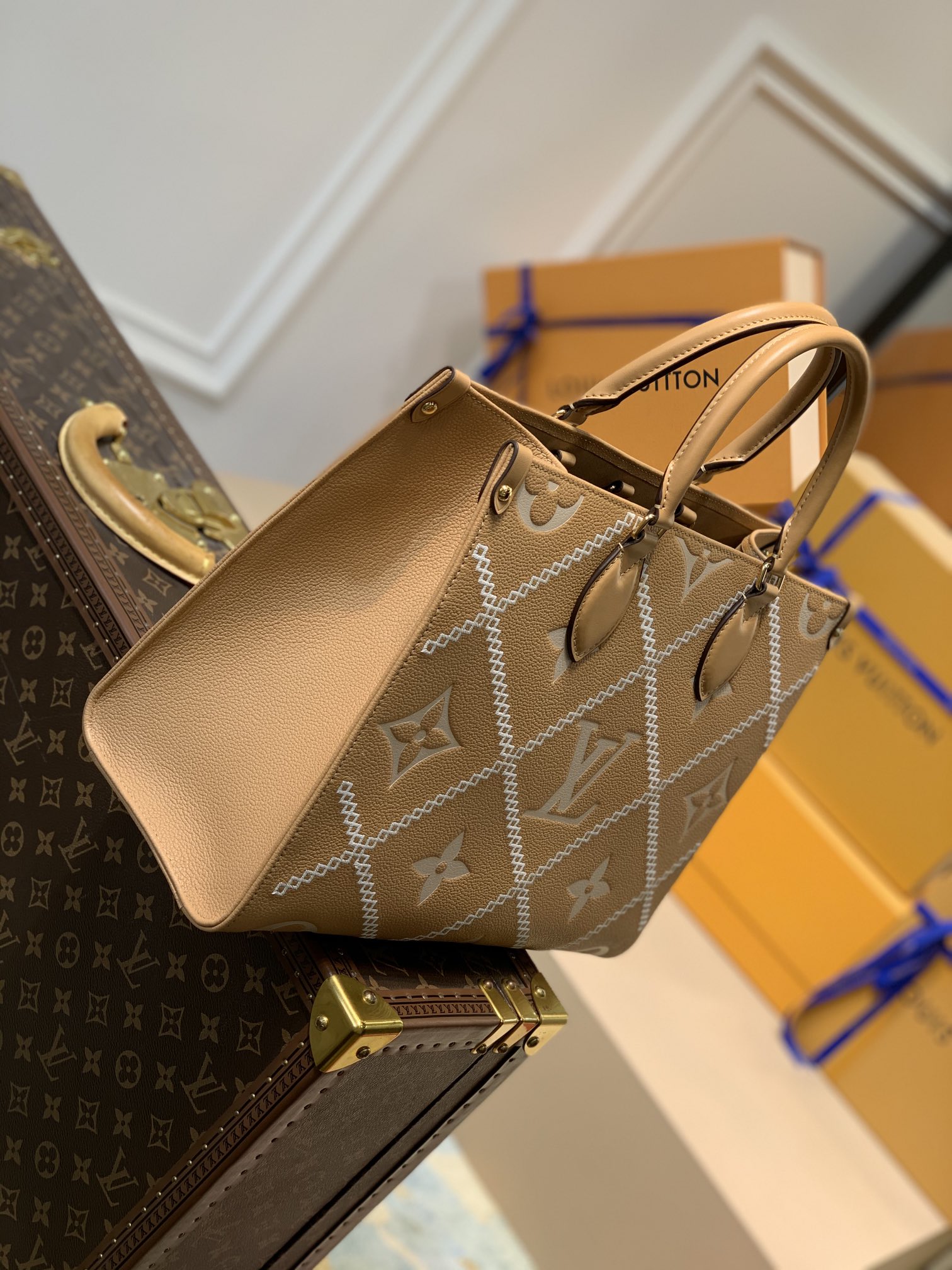 Louis Vuitton Tote Bag – LVTB1030