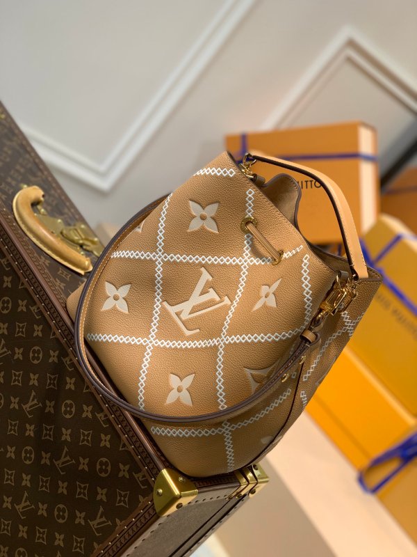 Louis Vuitton Shoulder Bag – LVSH1105