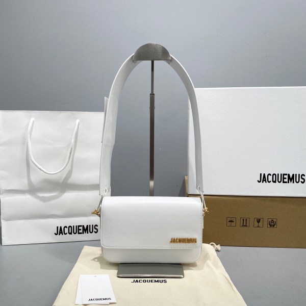 Jacquemus Small Bag – JACQ1018