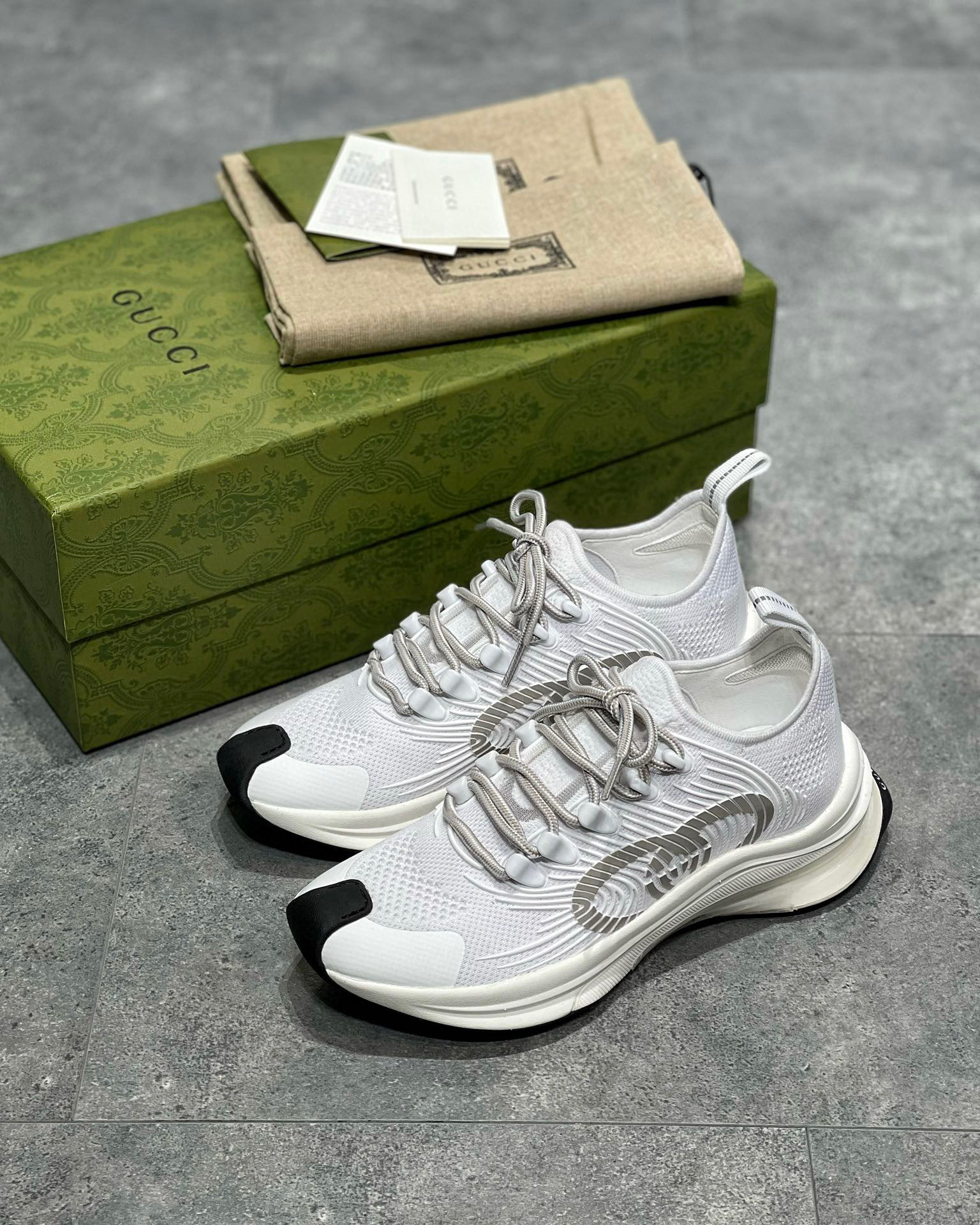 Gucci Sneaker – GUCC1137