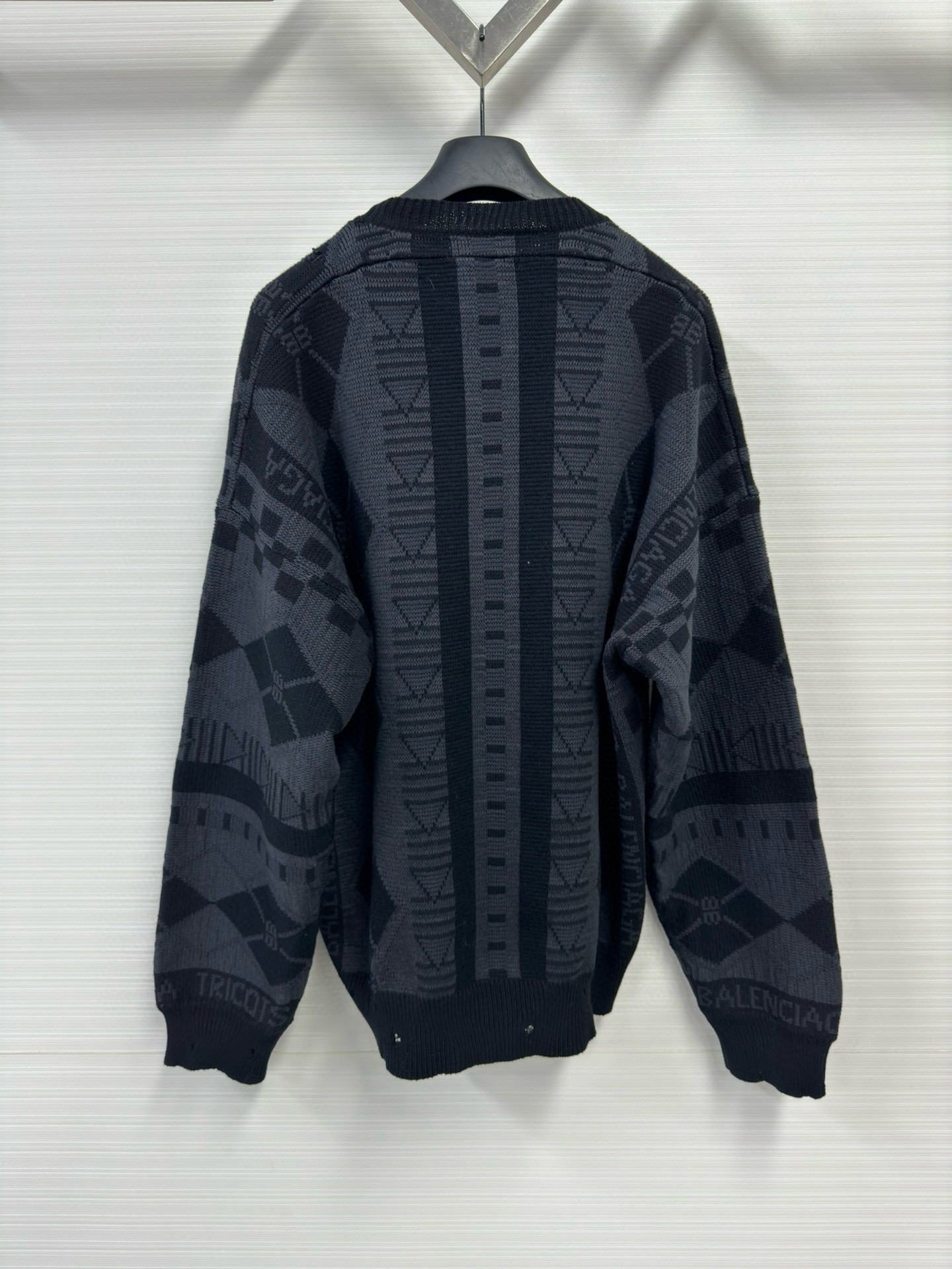 Balenciaga Sweater – SWHO2468