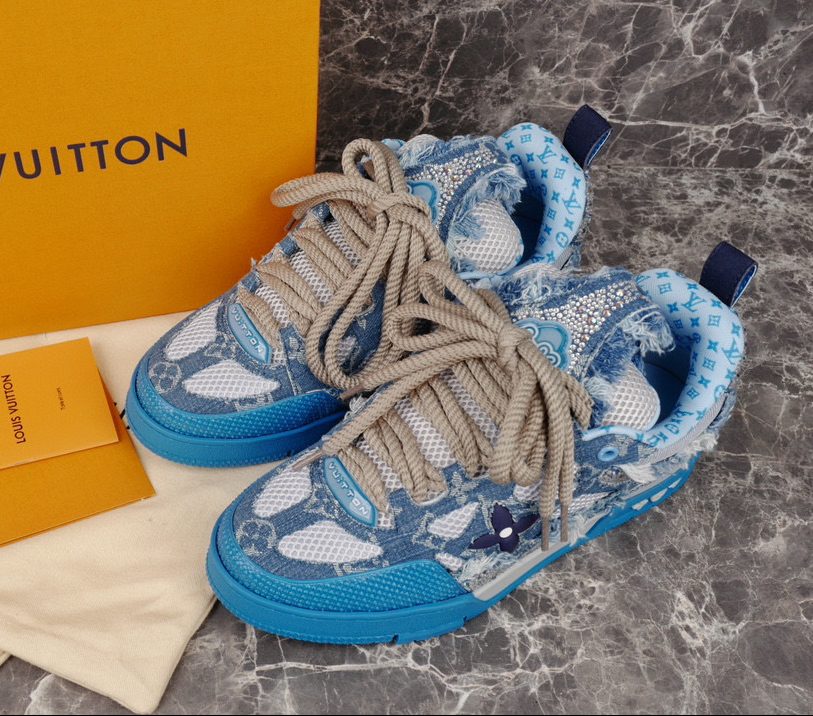 Louis Vuitton Sneaker – LSVT1290