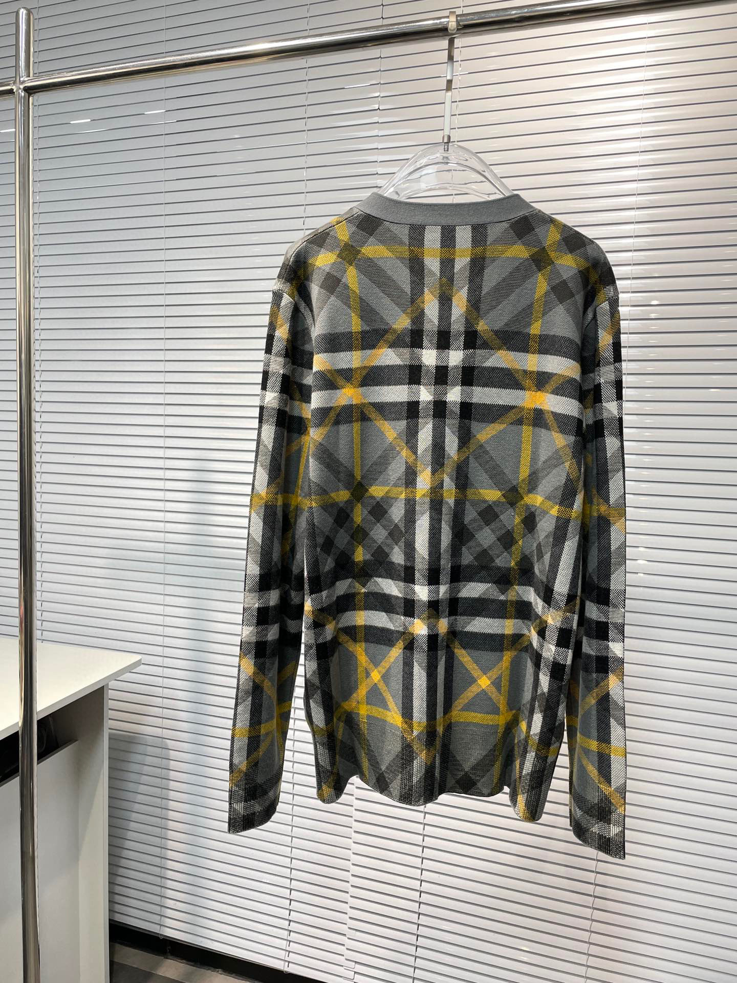 Burberry Sweater – SWHO2103