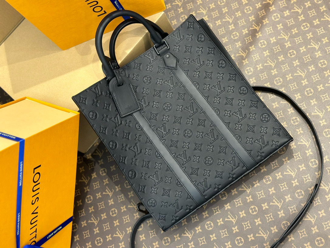 Louis Vuitton Bag – BBMC1127