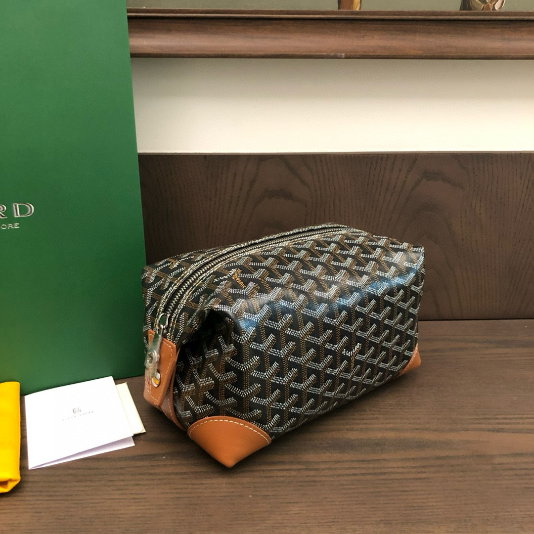 Goyard GM Pouch – BHPH1038