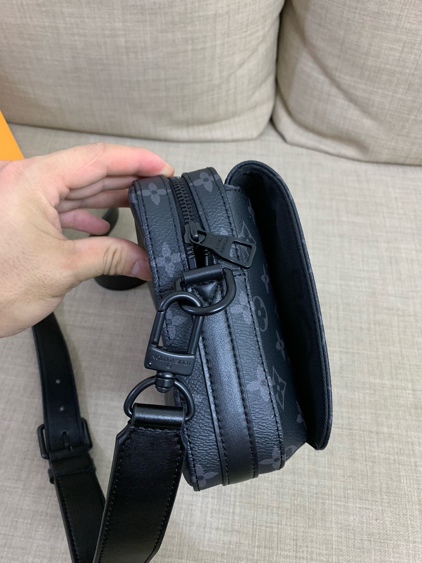 Louis Vuitton Bag – BBMC1026