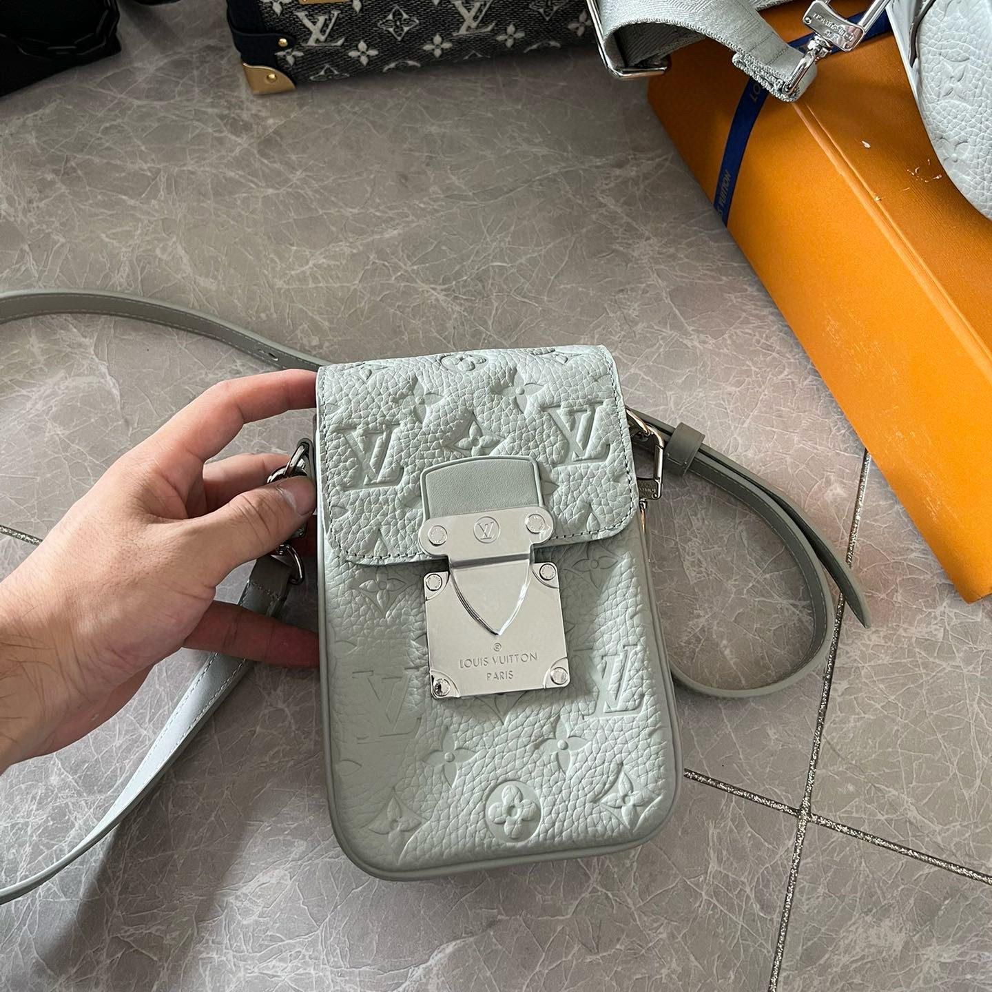 Louis Vuitton Bag – BBMC1038
