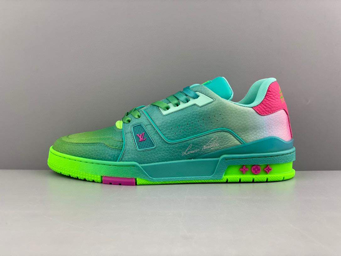 Louis Vuitton Sneaker – LSVT1175