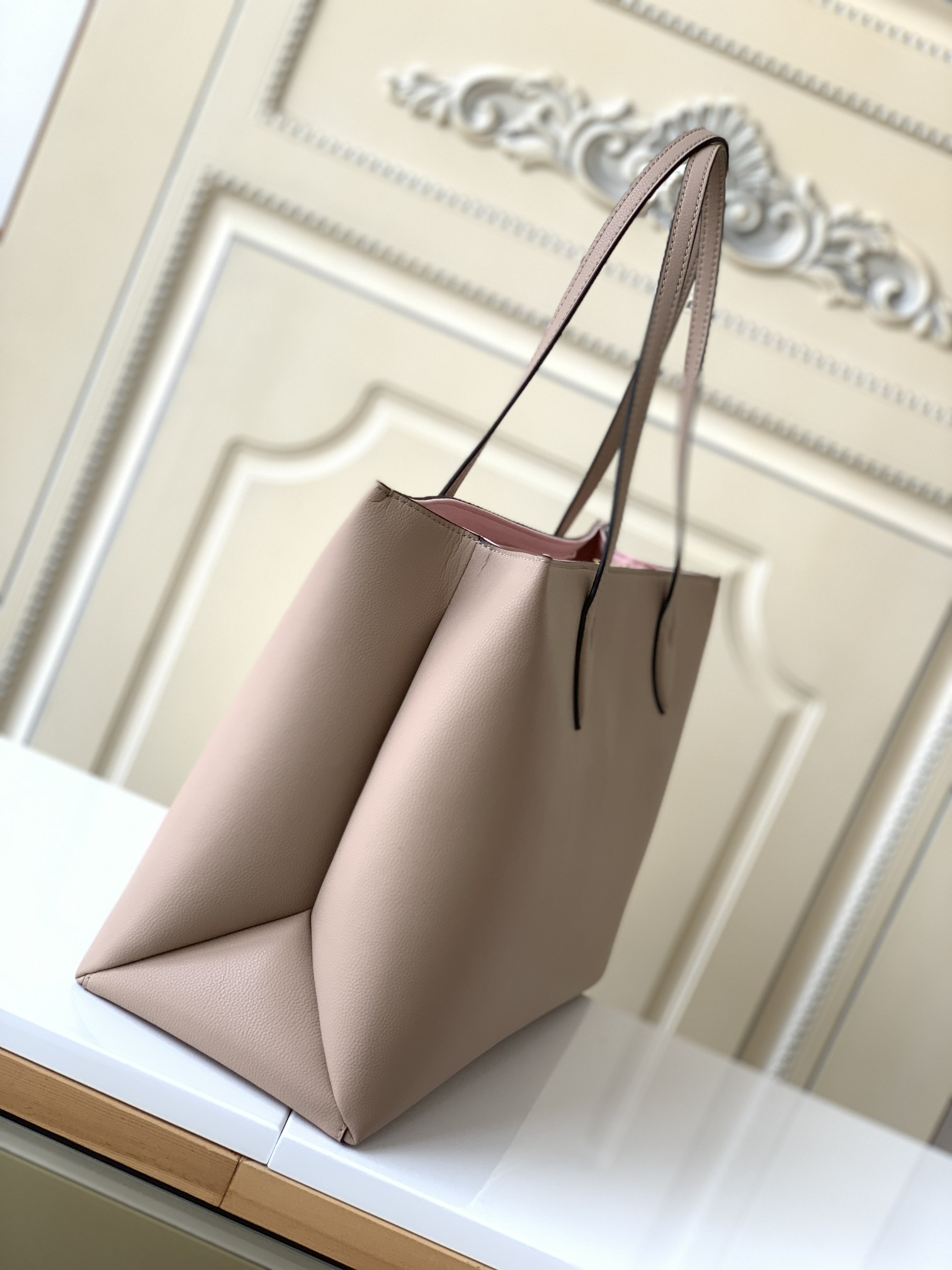 Louis Vuitton Tote Bag – LVTB1073