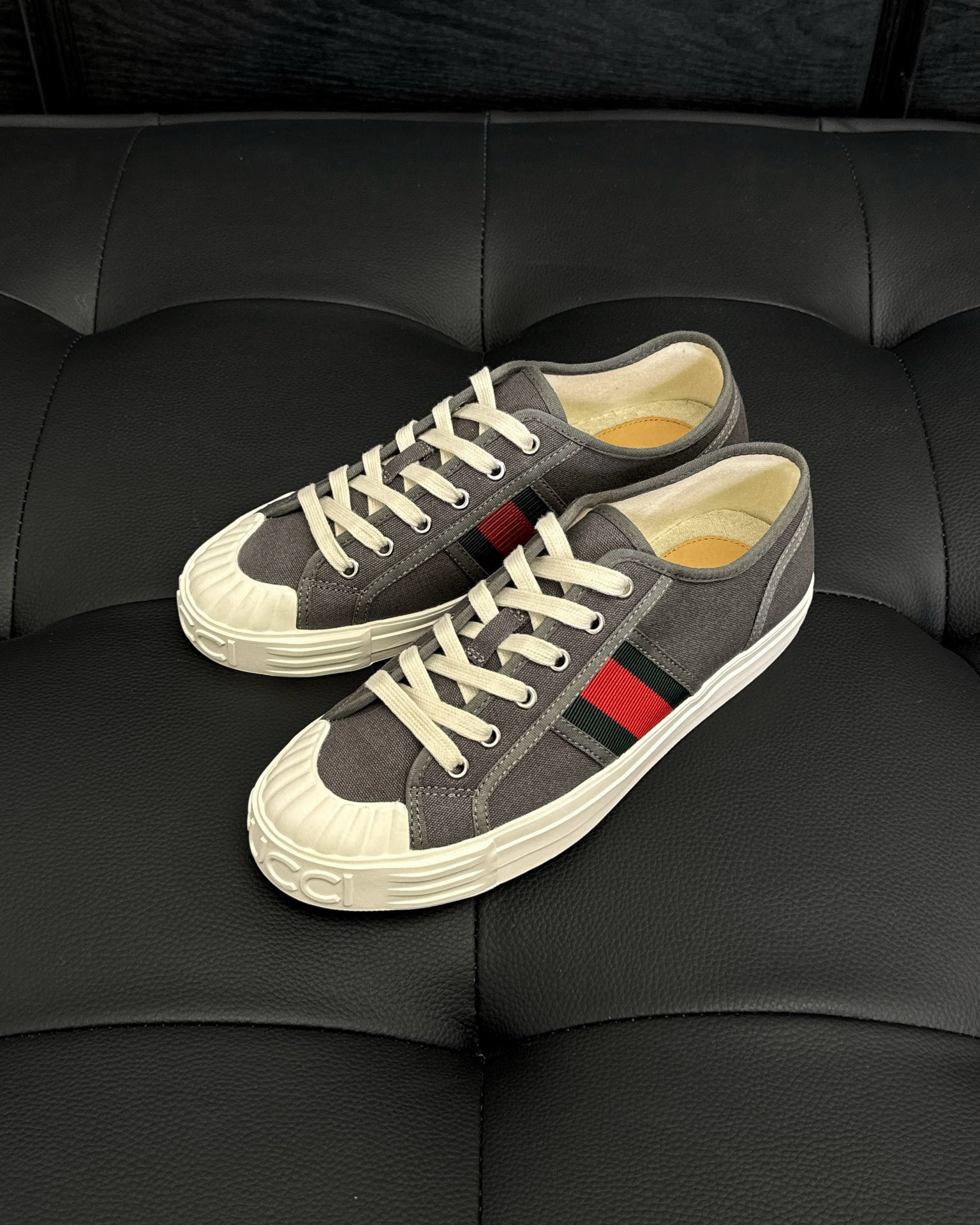 Gucci Sneaker – GUCC1185