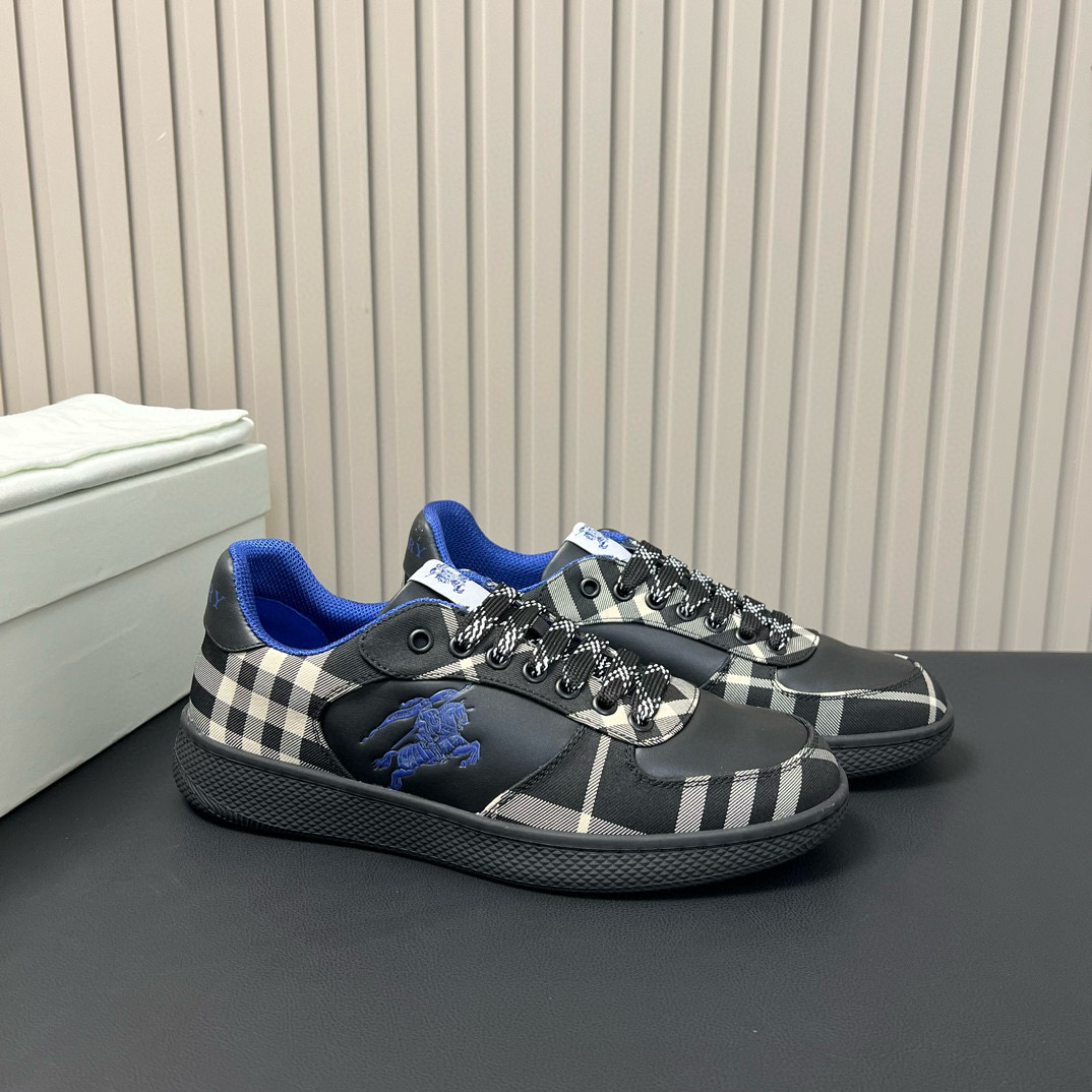 Burberry Sneaker – BBRY1044