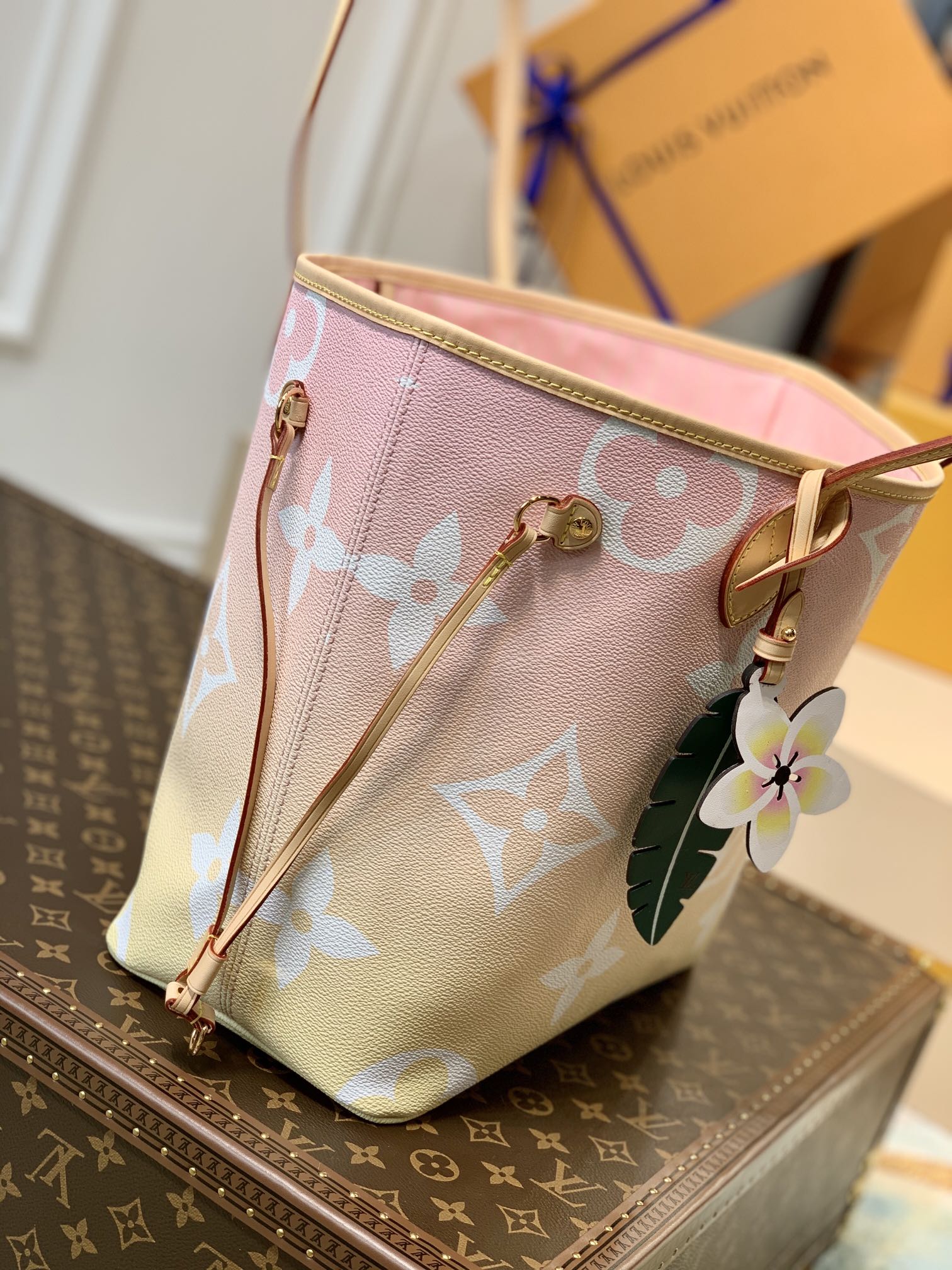 Louis Vuitton Tote Bag – LVTB1132