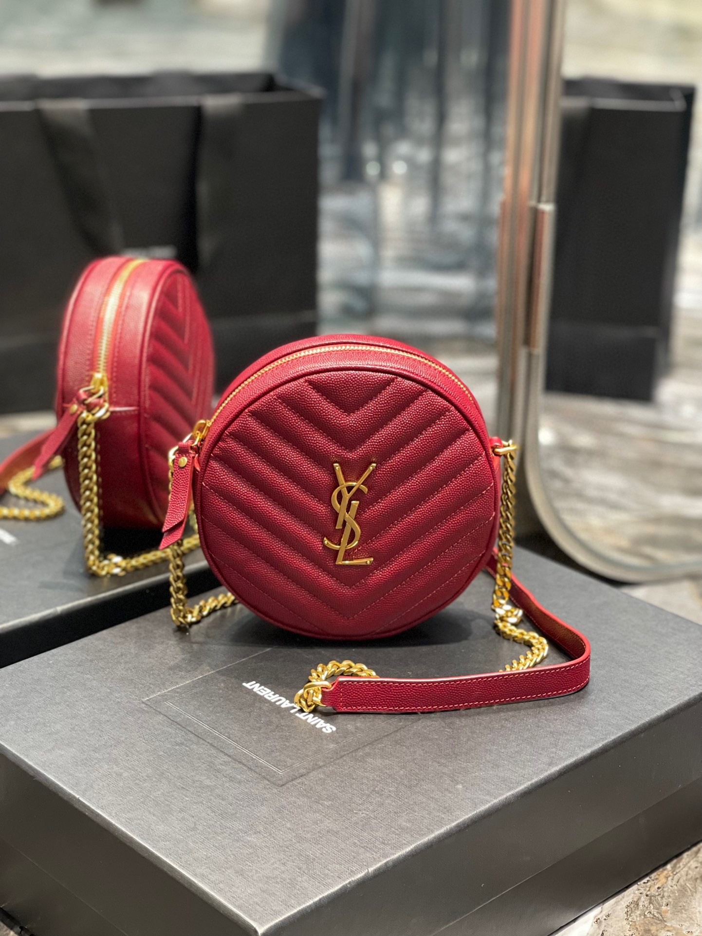 Yves Saint Lauren Bag – YSLB1064