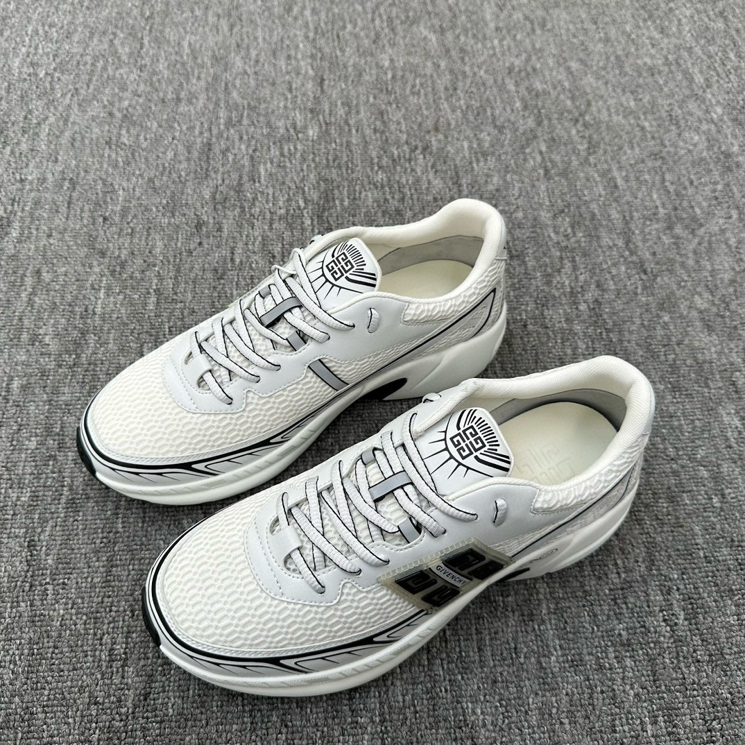 Givenchy Sneaker – GVCY1043