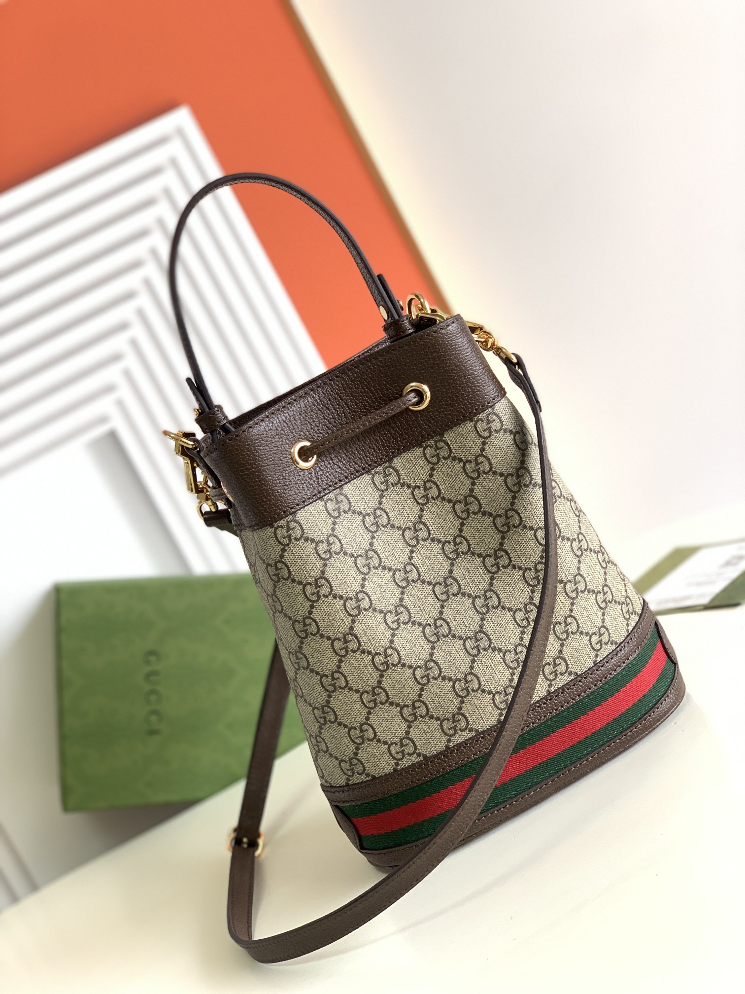 Gucci Shoulder Bag – GUSB1053