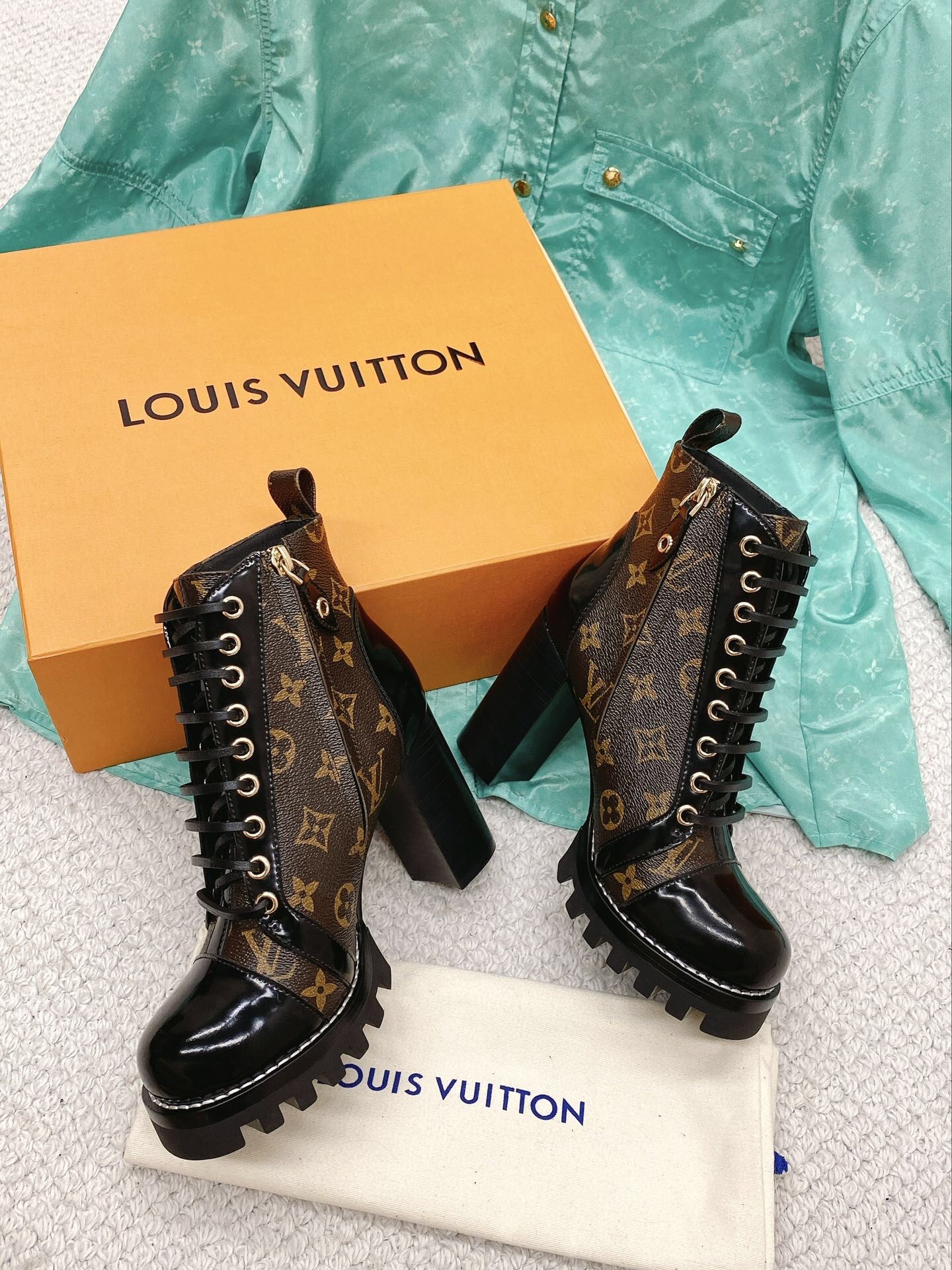 Louis Vuitton Boots – WOLV1012
