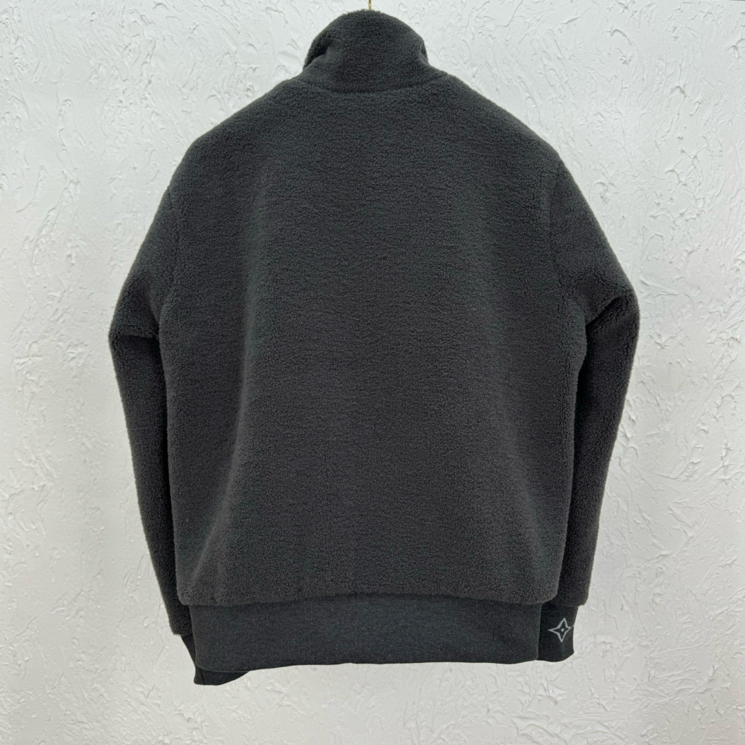 Louis Vuitton Zip Sweater – SWHO2110