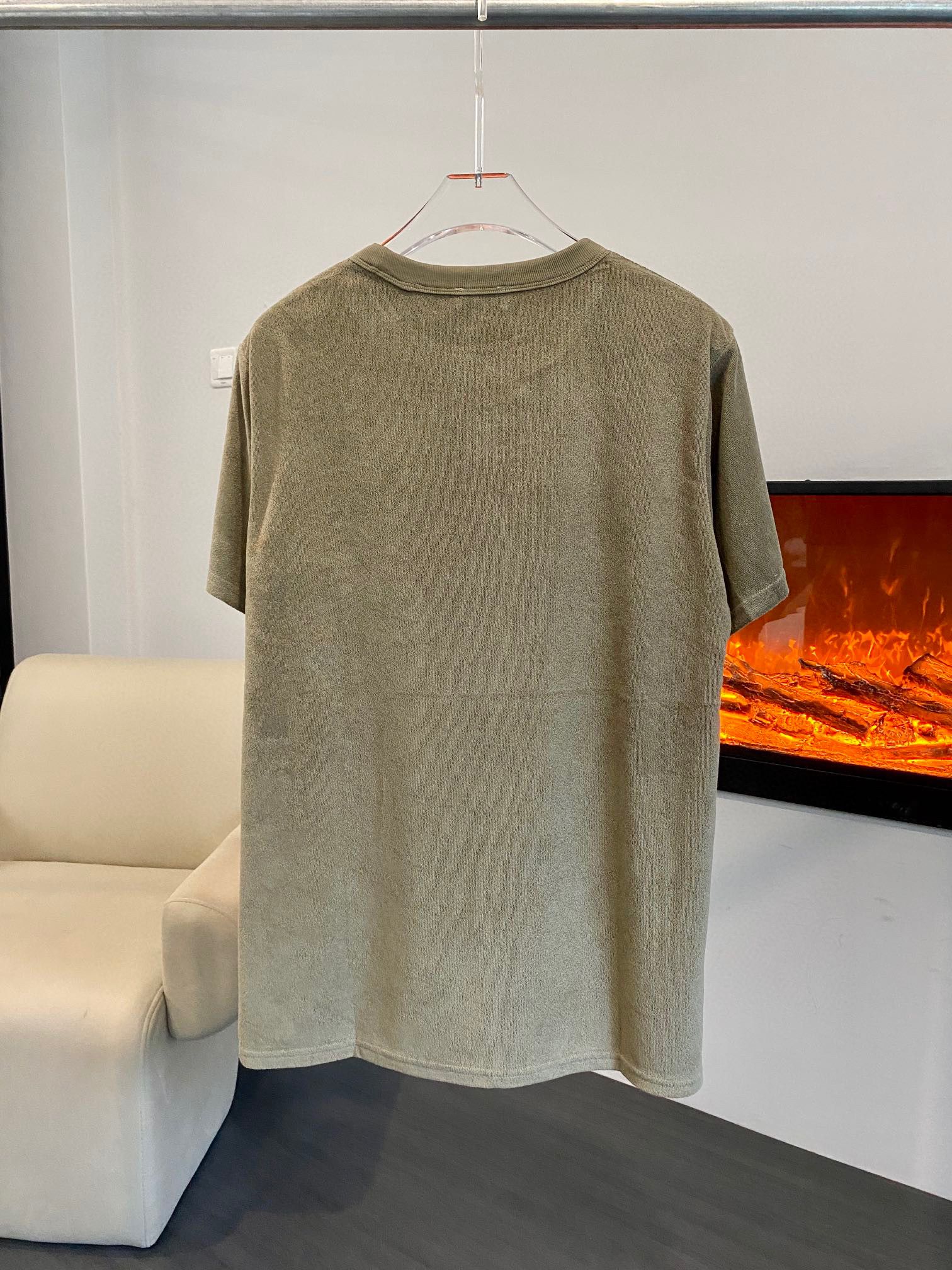 Dior T-Shirt – TSHP2187