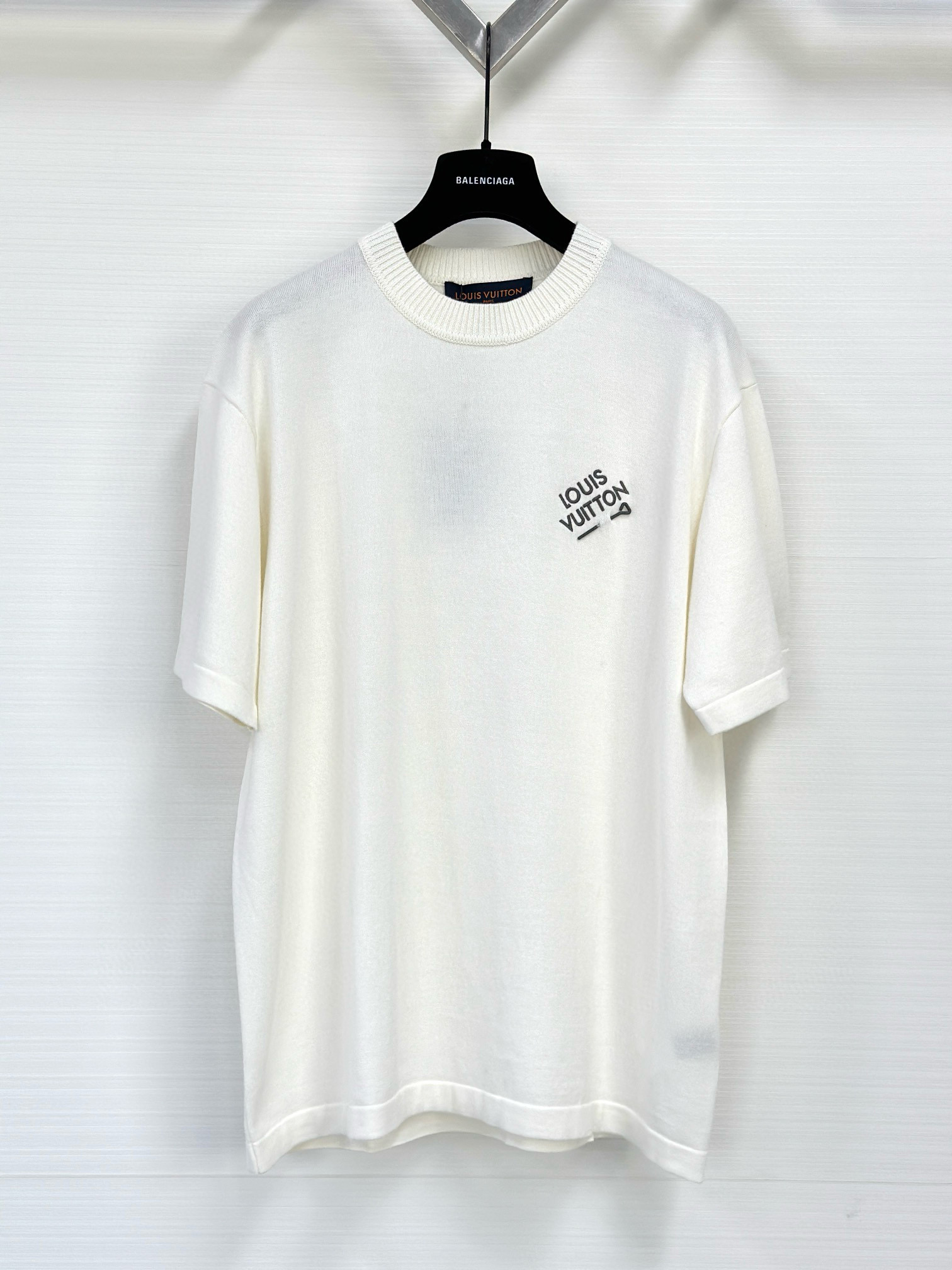 Louis Vuitton T-Shirt – TSHP2452