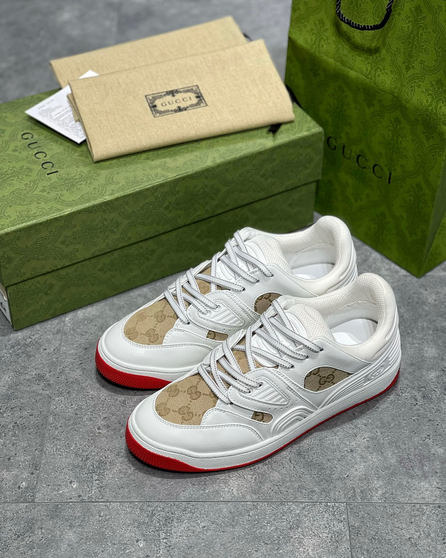 Gucci Sneaker – GUCC1129