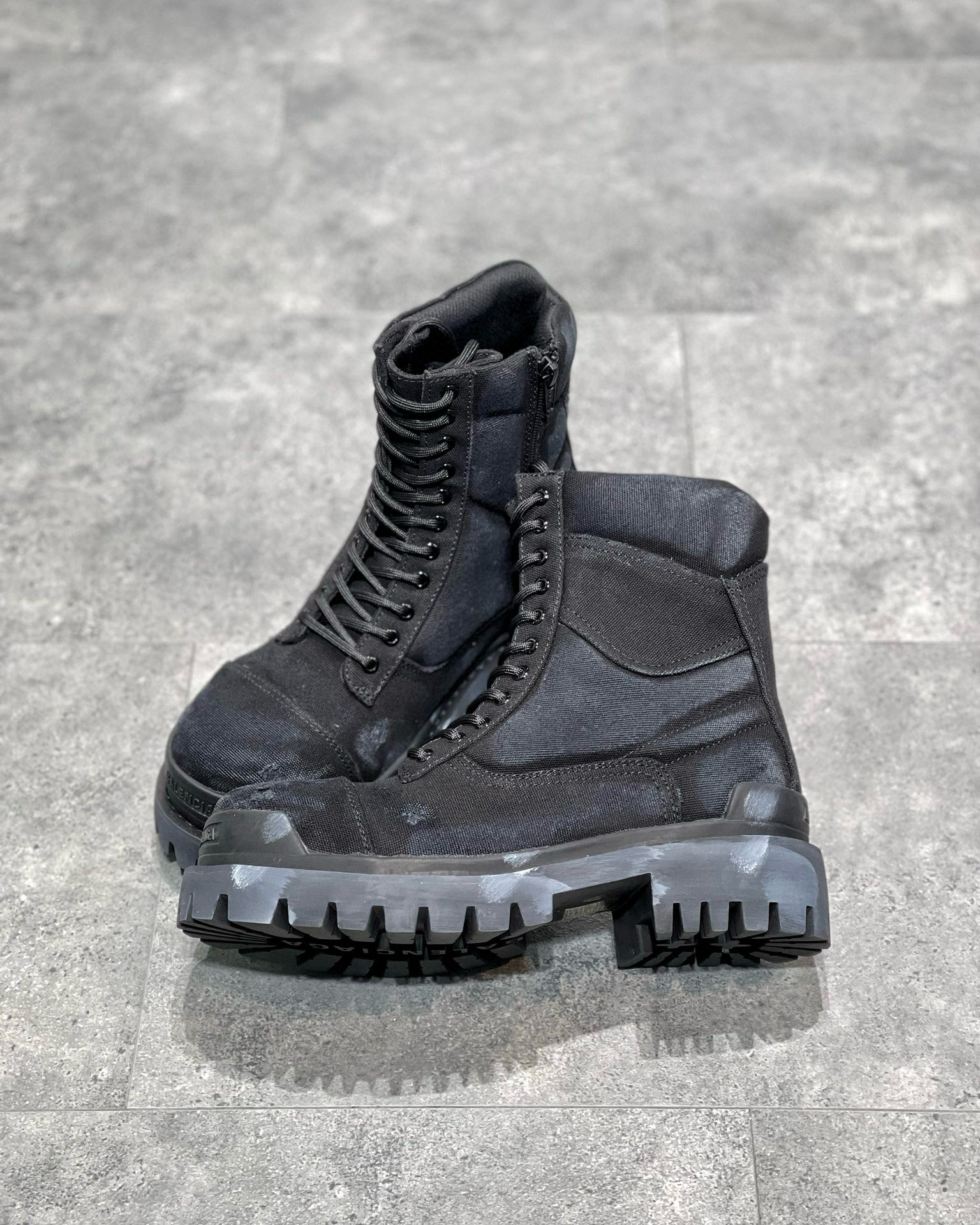 Balenciaga Boat – BLNC1192