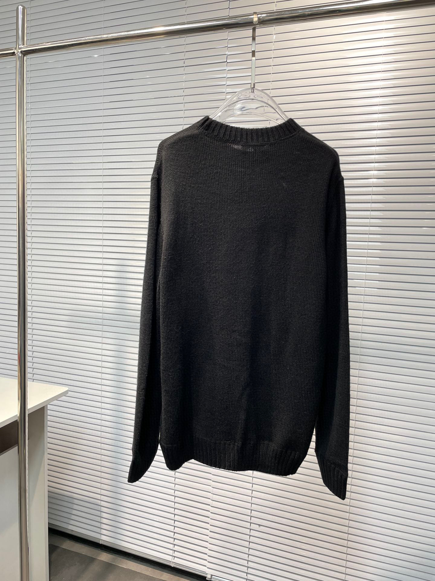 Prada Sweater – SWHO1980