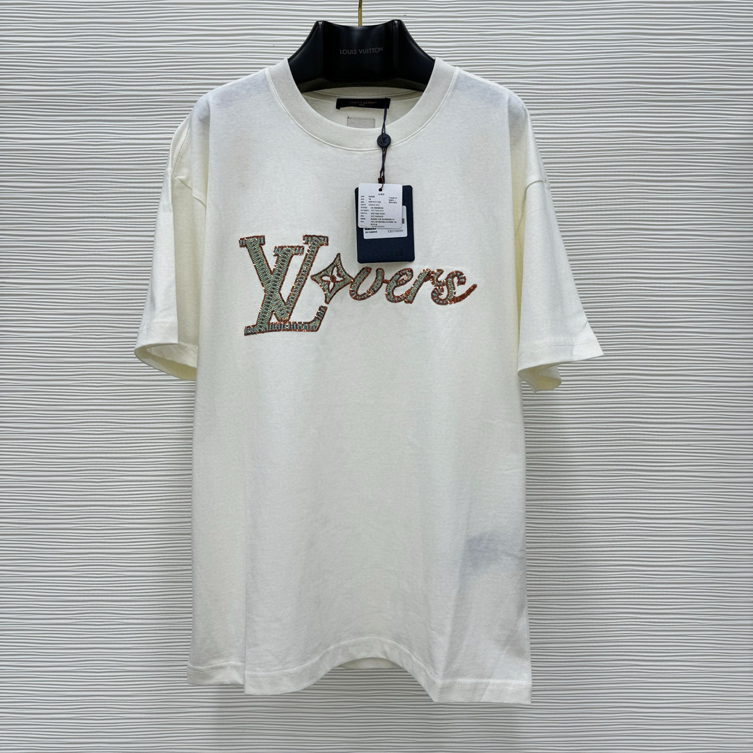 Louis Vuitton T-Shirt – TSHP2838
