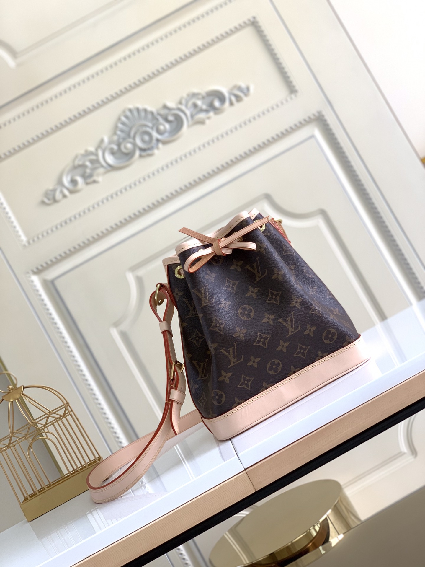 Louis Vuitton Shoulder Bag – LVSH1090