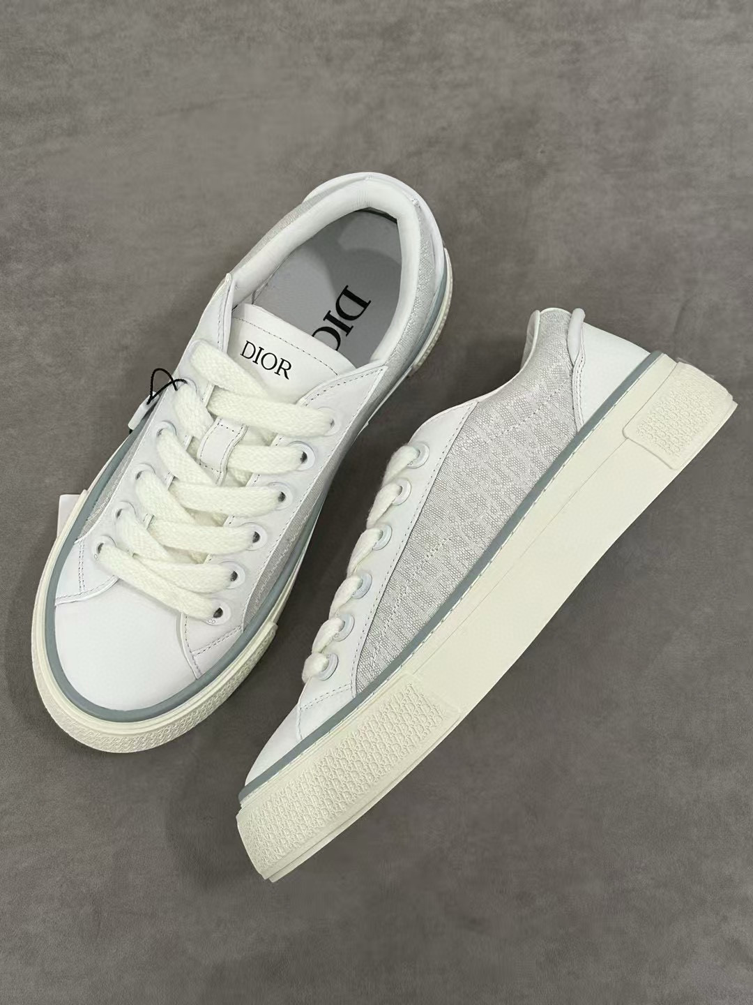 Dior B33 Sneaker – DIOR1325